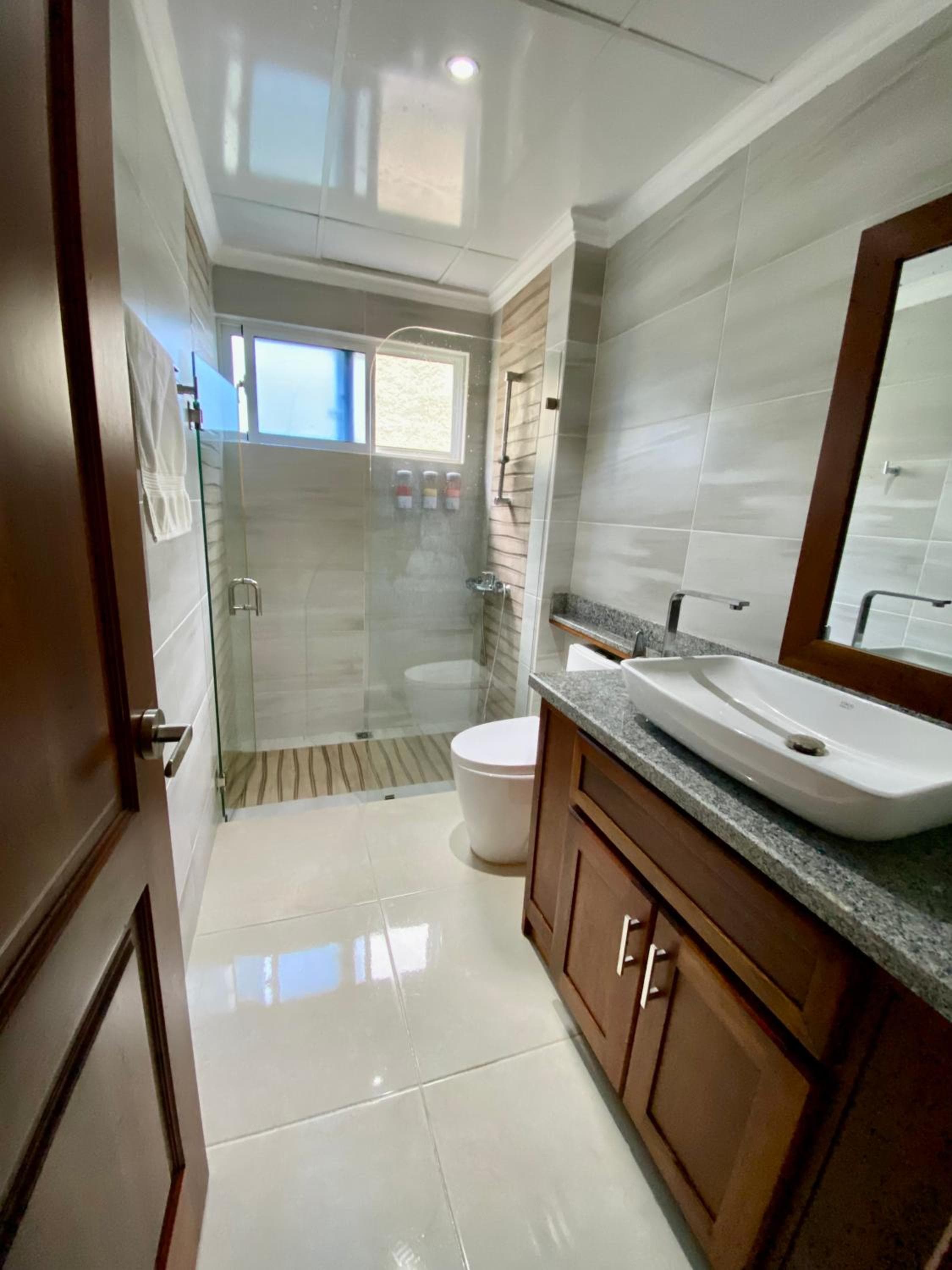 paradise close to the beach pool free parking,wifi- punta cana — 6
