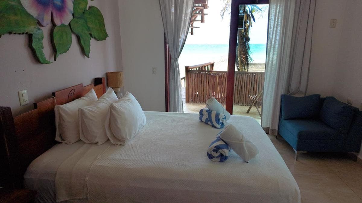 Hotel ecológico frente al mar Playa Canek — 14