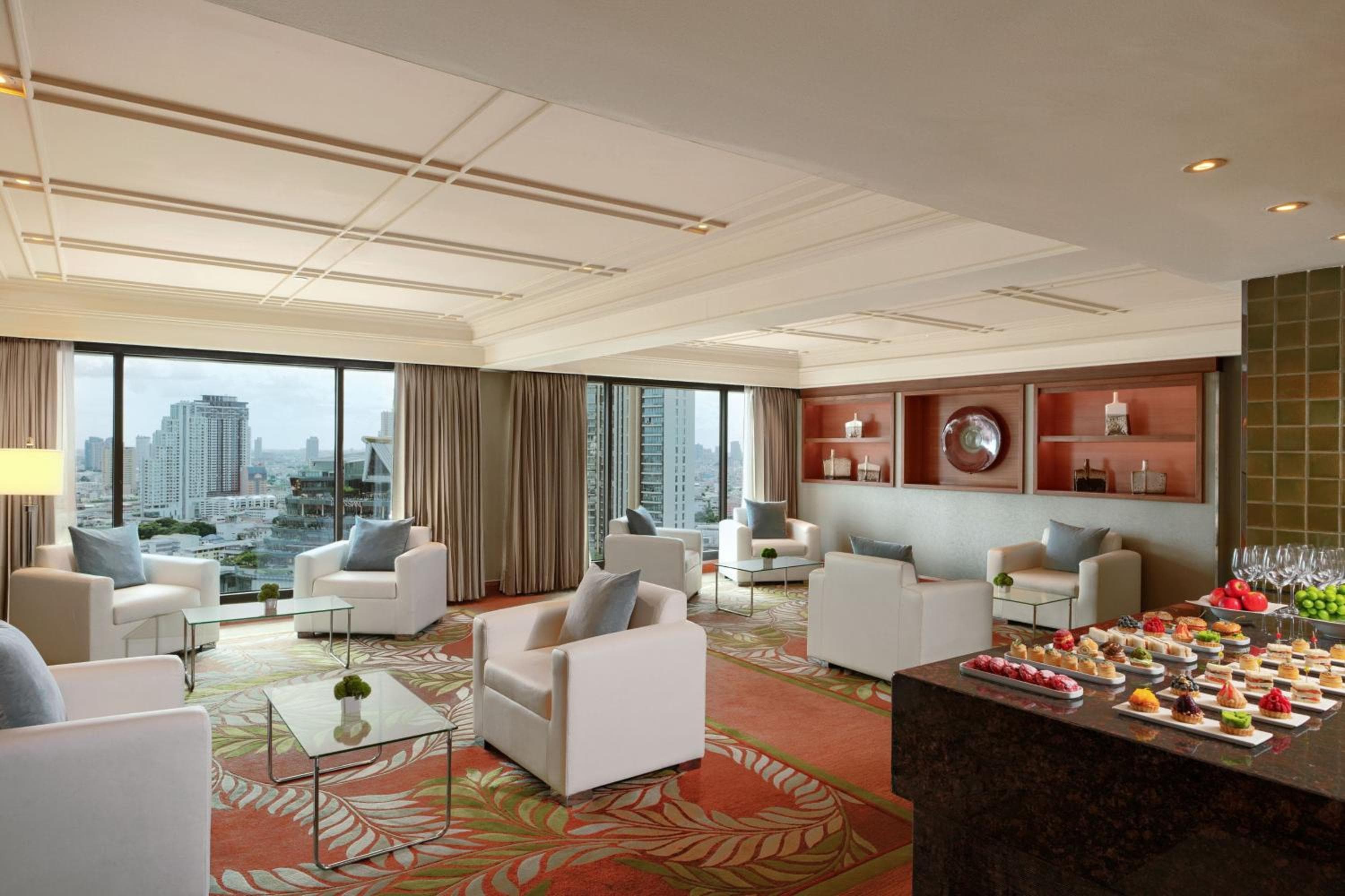 Royal Orchid Sheraton Riverside Hotel Bangkok — 23