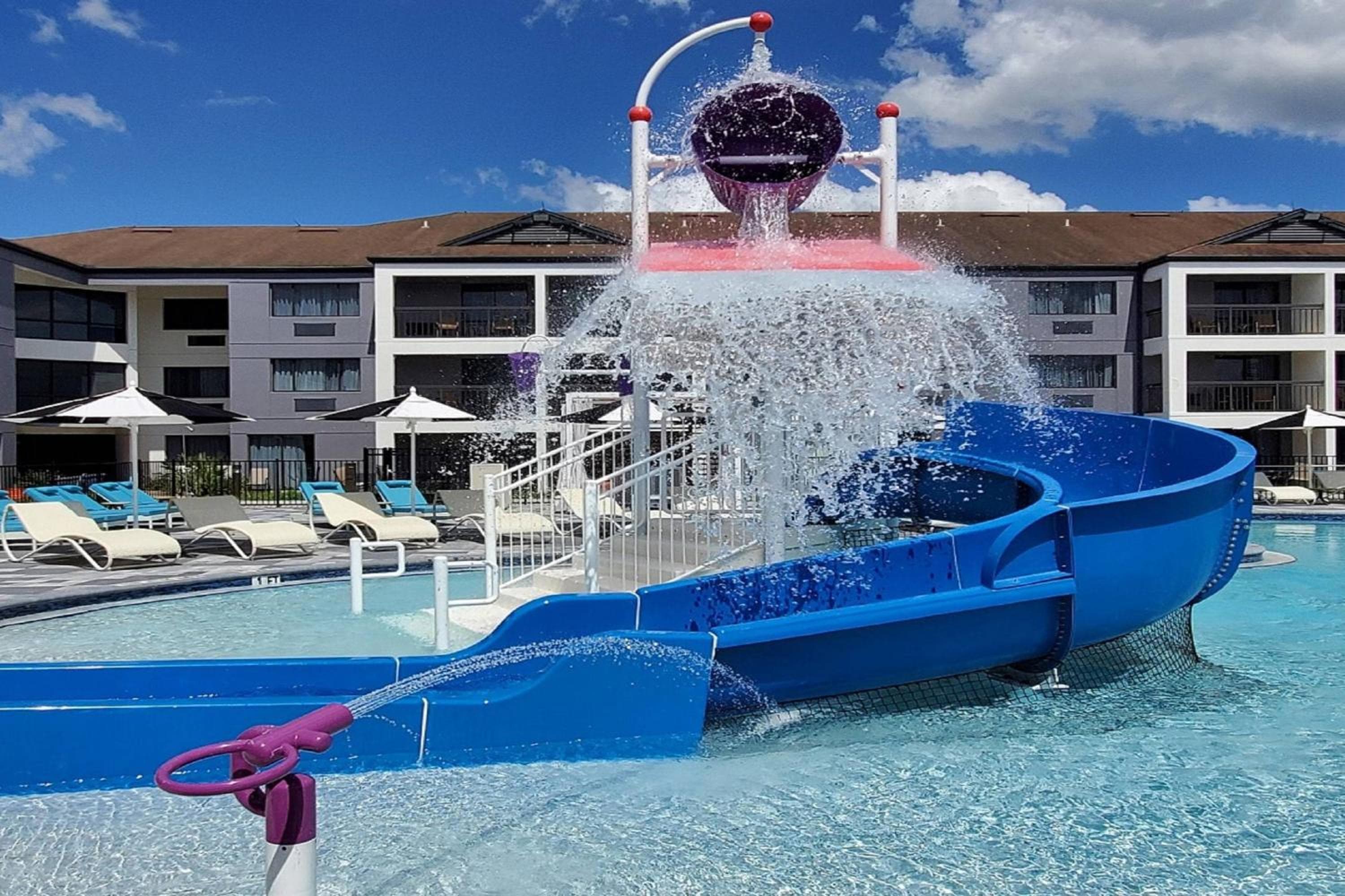 Courtyard by Marriott Orlando Lake Buena Vista at Vista Centre — 20