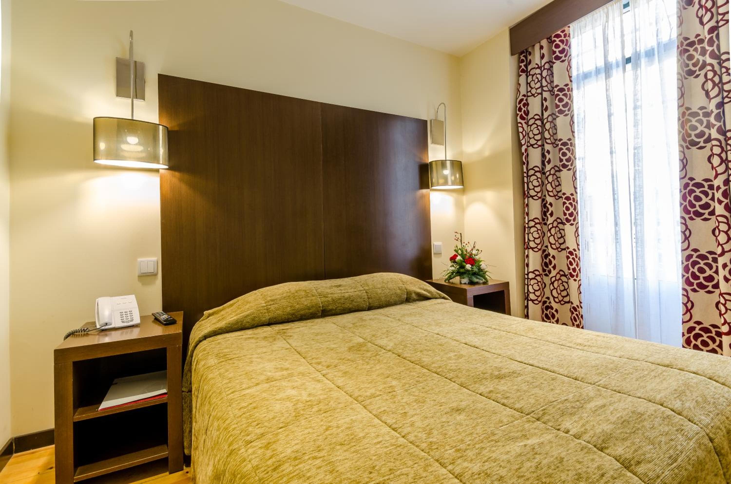 Hotel Duas Nações — 21