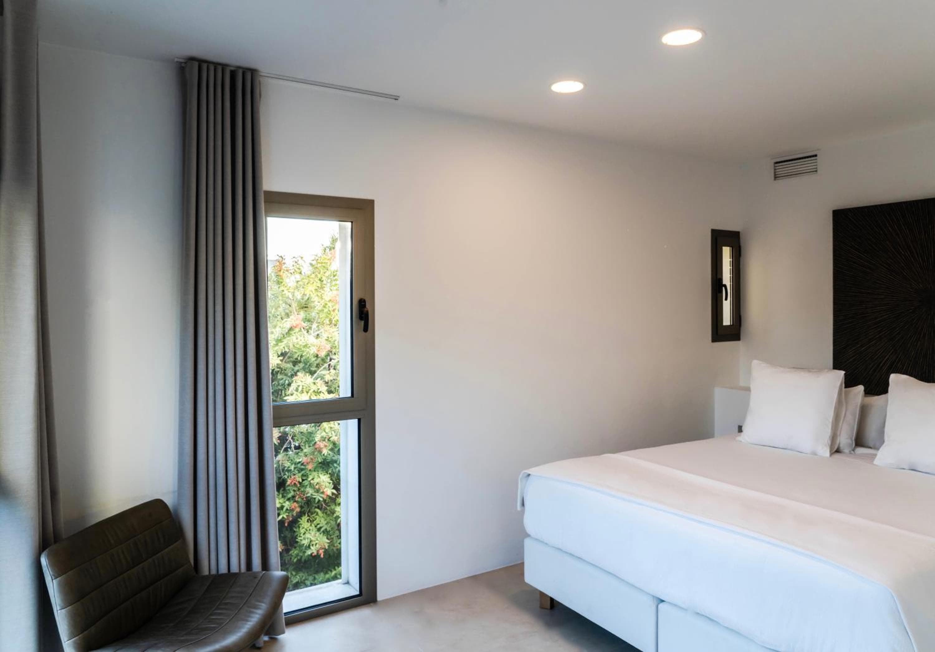 Can Sea Views — 19