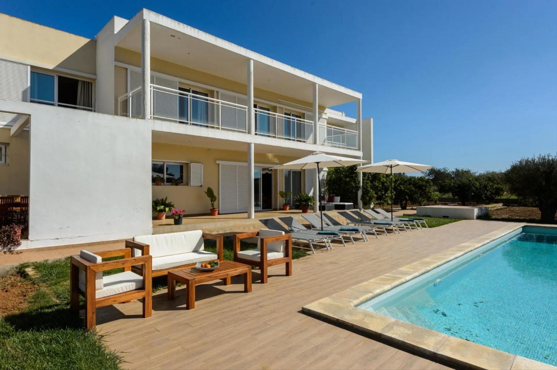 New! Villa Margarita — 13