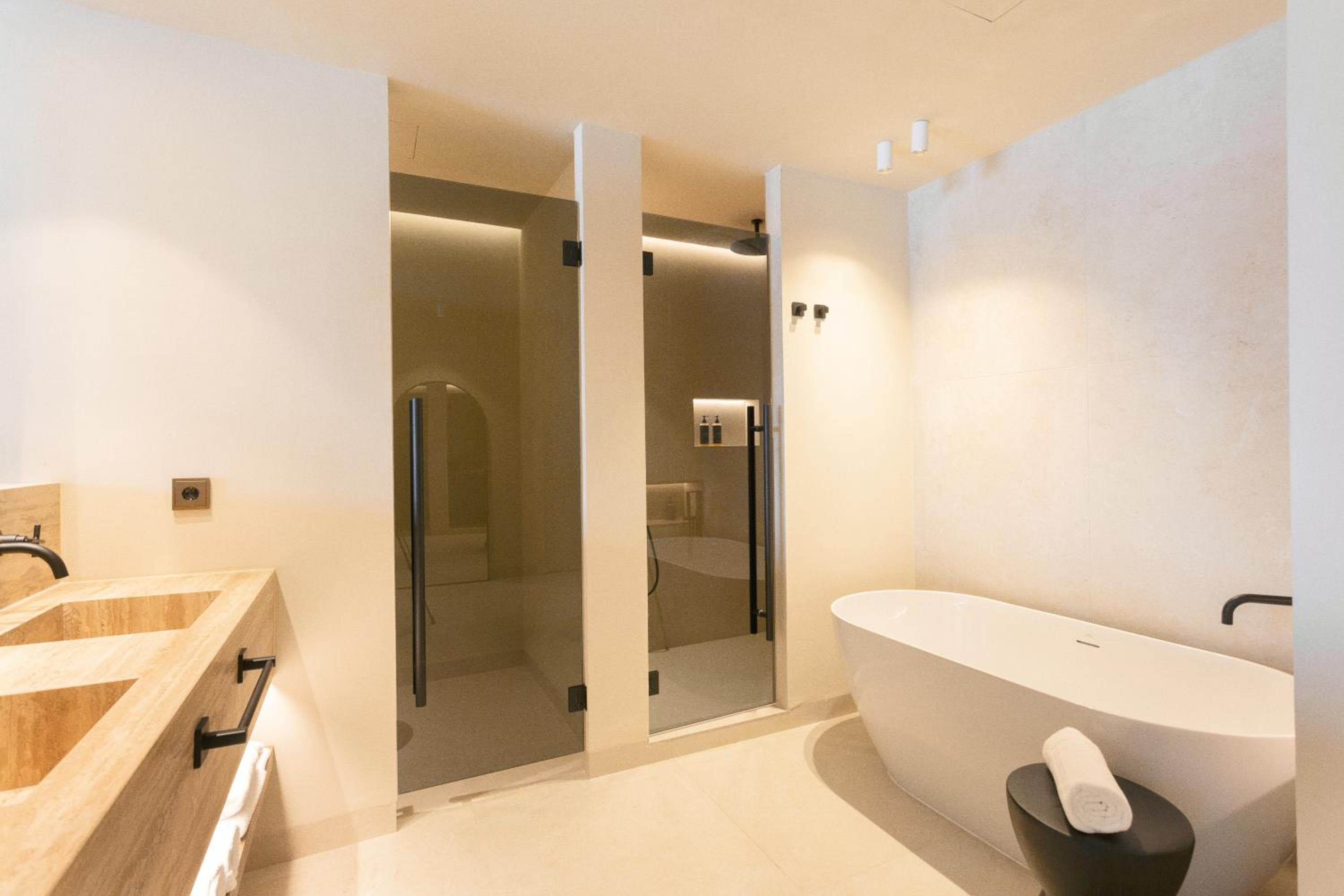 Anfitrión Villas & Suites — 21