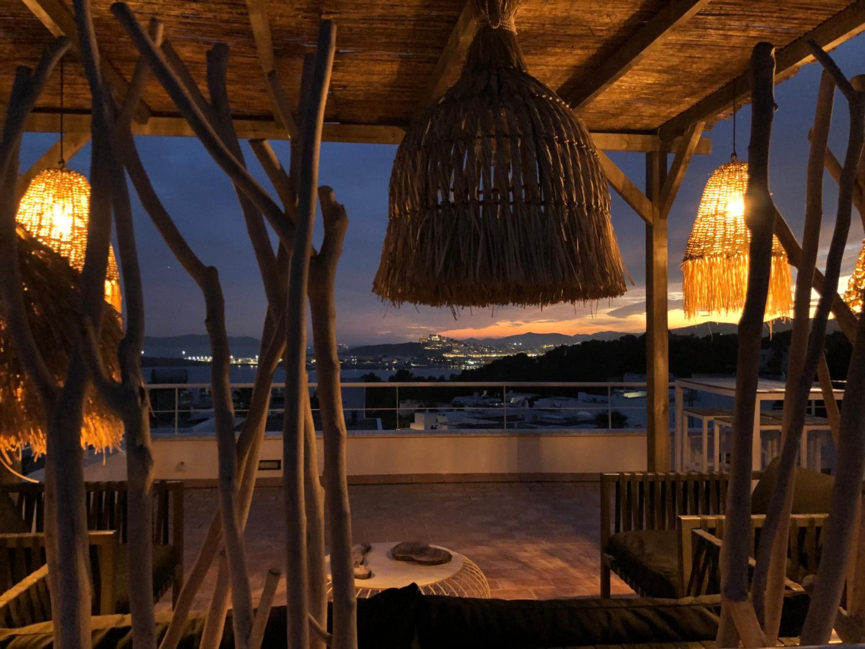 Can Sea Views — 25