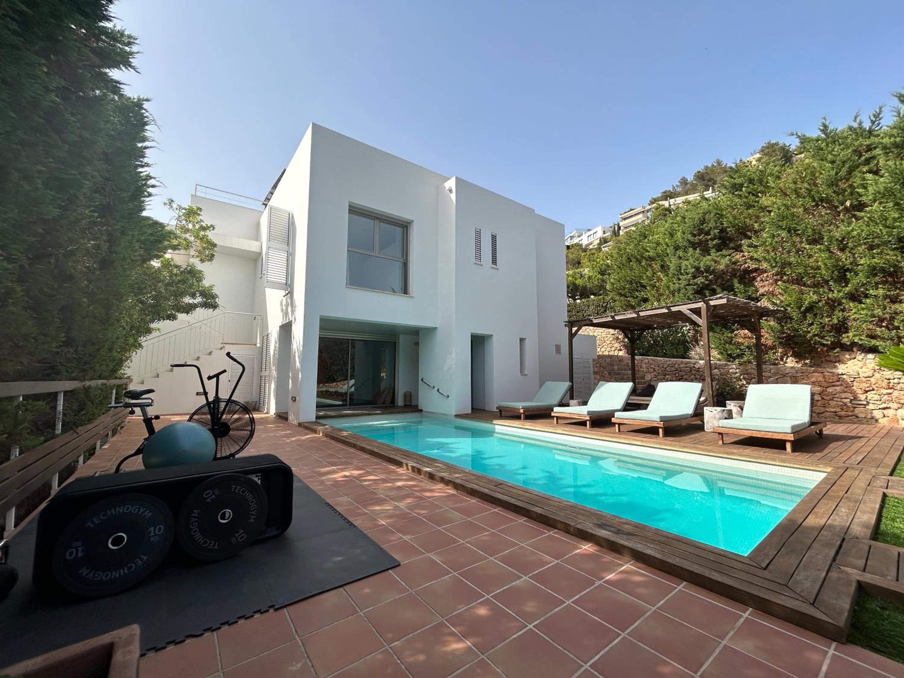 Can Sea Views — 4