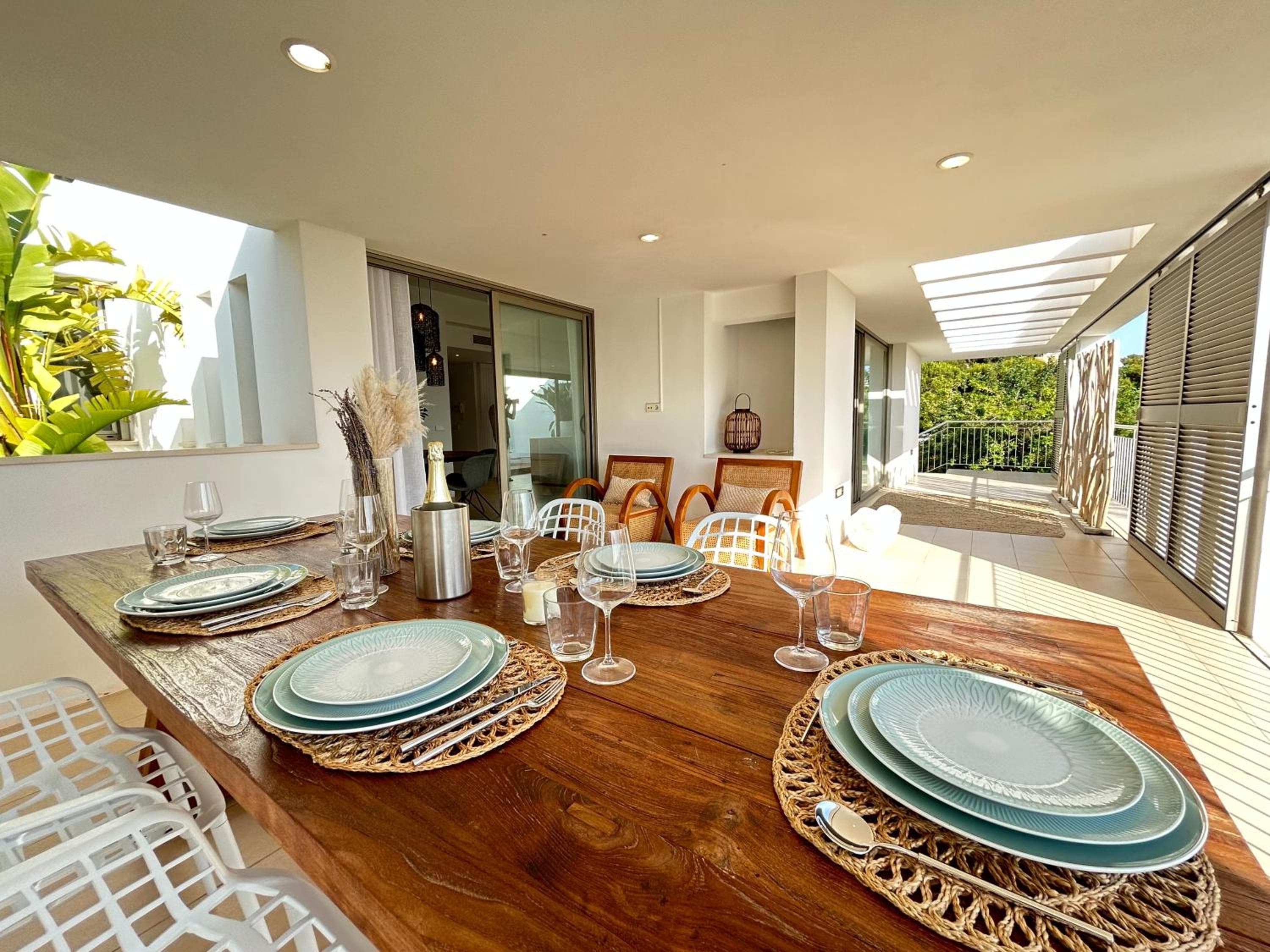 Can Sea Views — 23