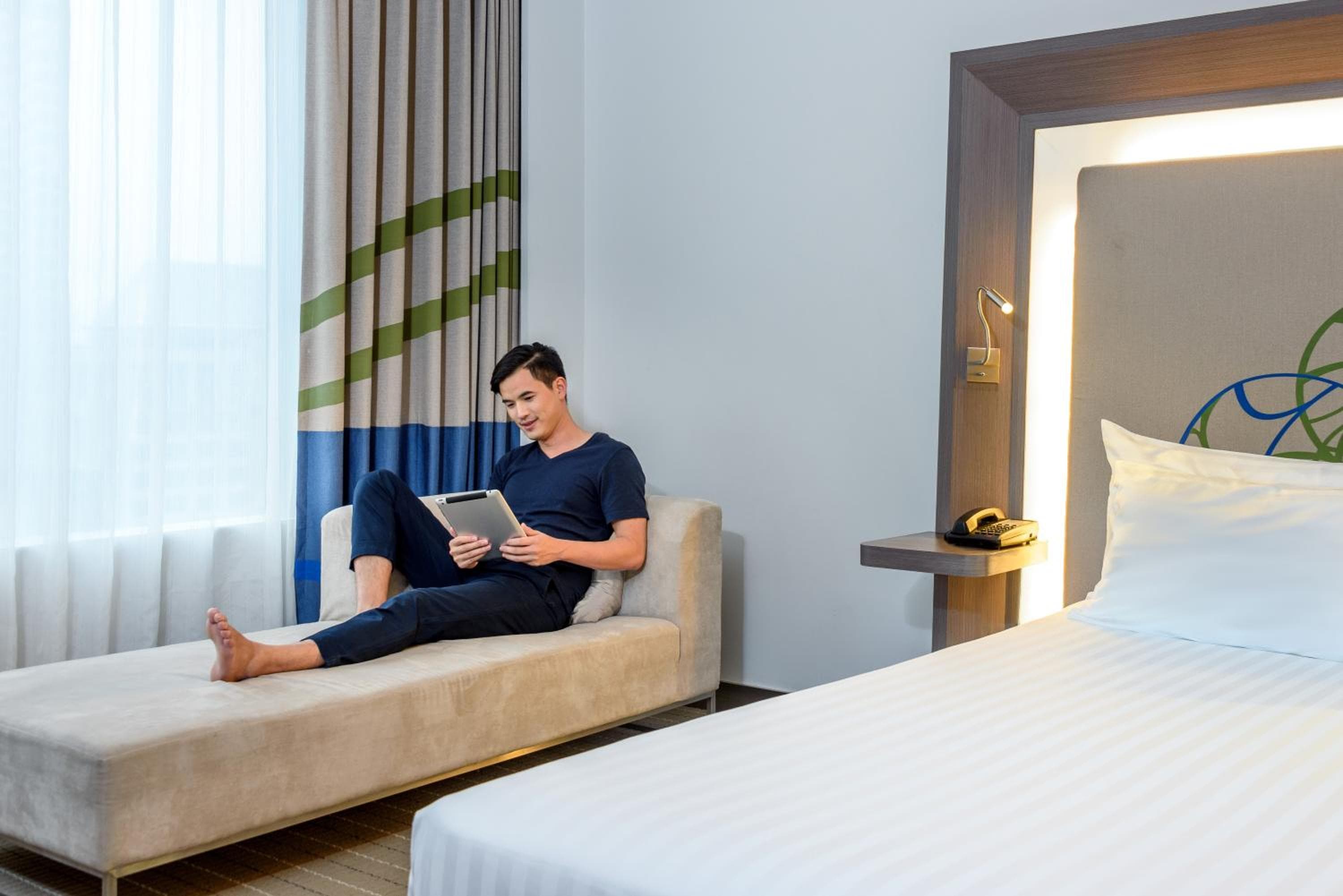 Four Points by Sheraton Bangkok Ploenchit — 7