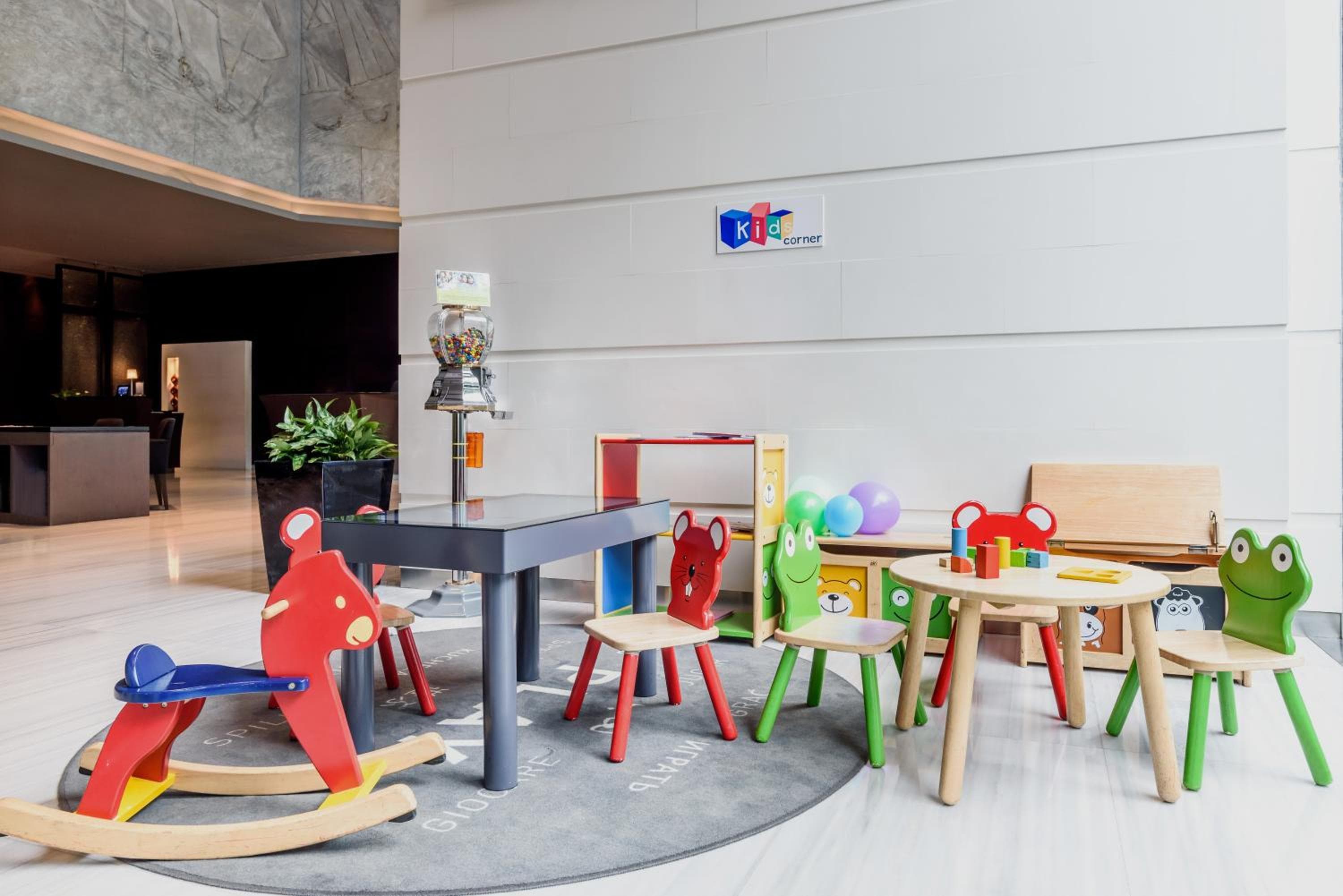 Four Points by Sheraton Bangkok Ploenchit — 24
