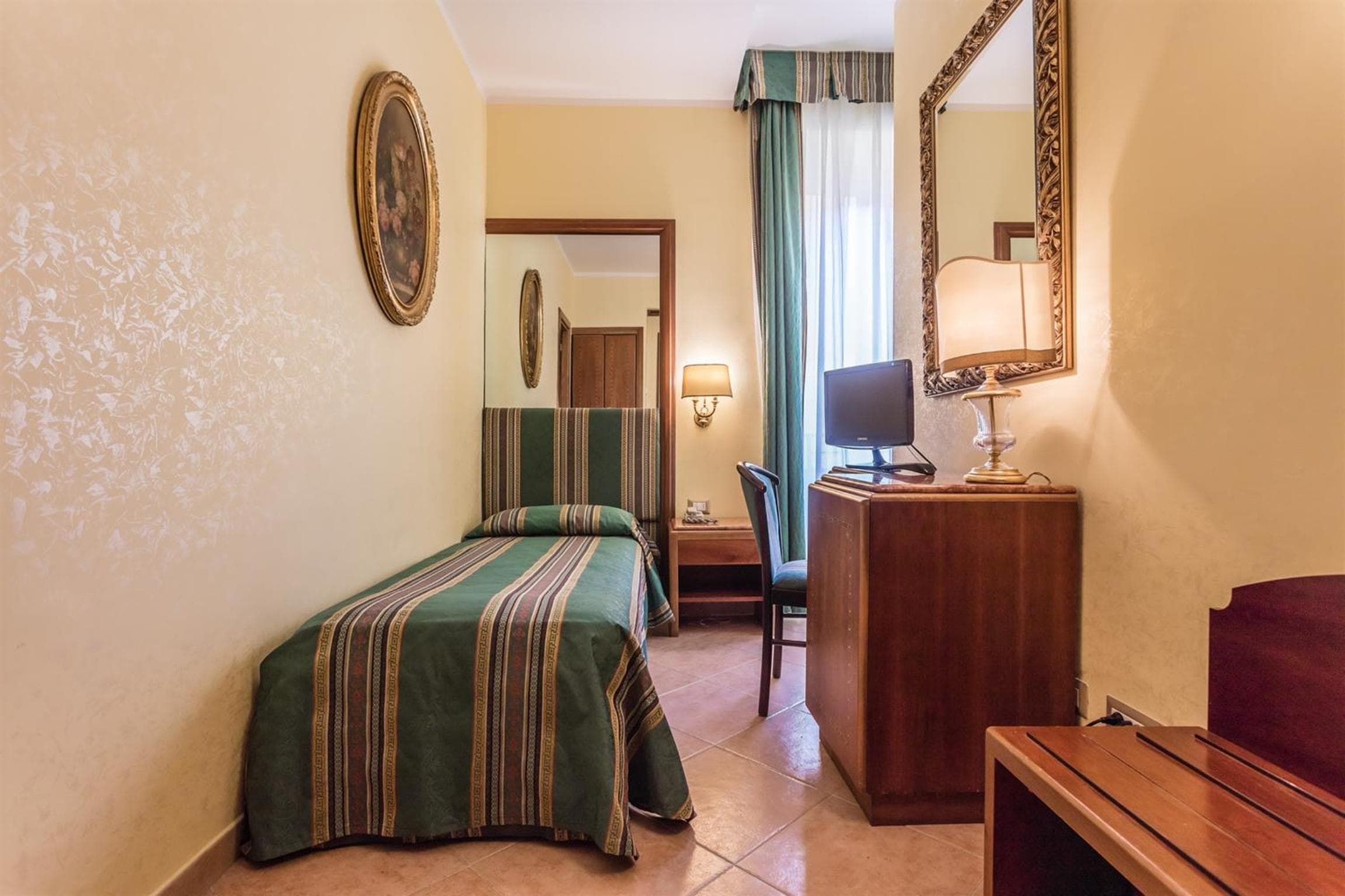 Raeli Hotel Archimede — 7