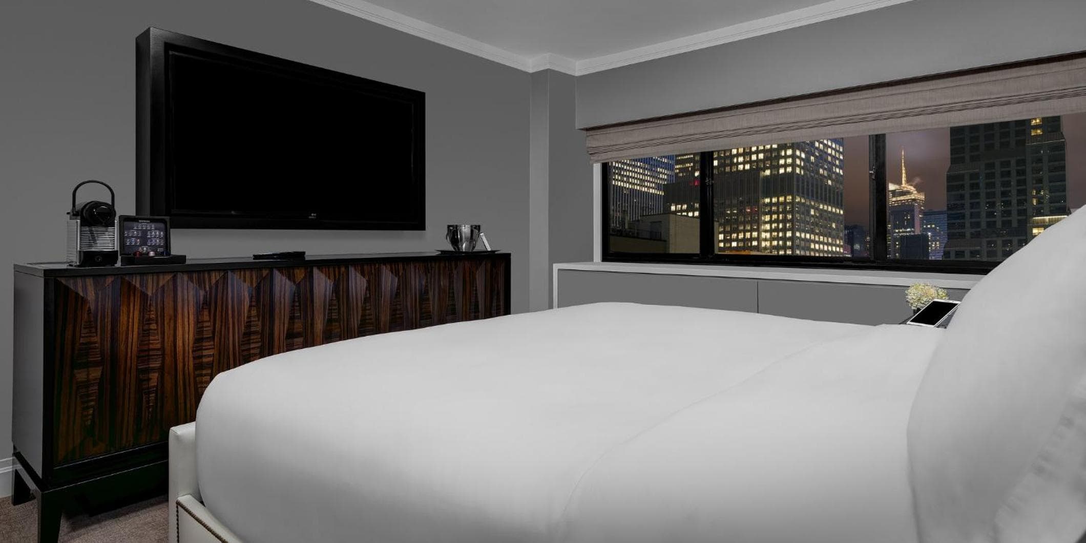 The Manhattan at Times Square Hotel — 6