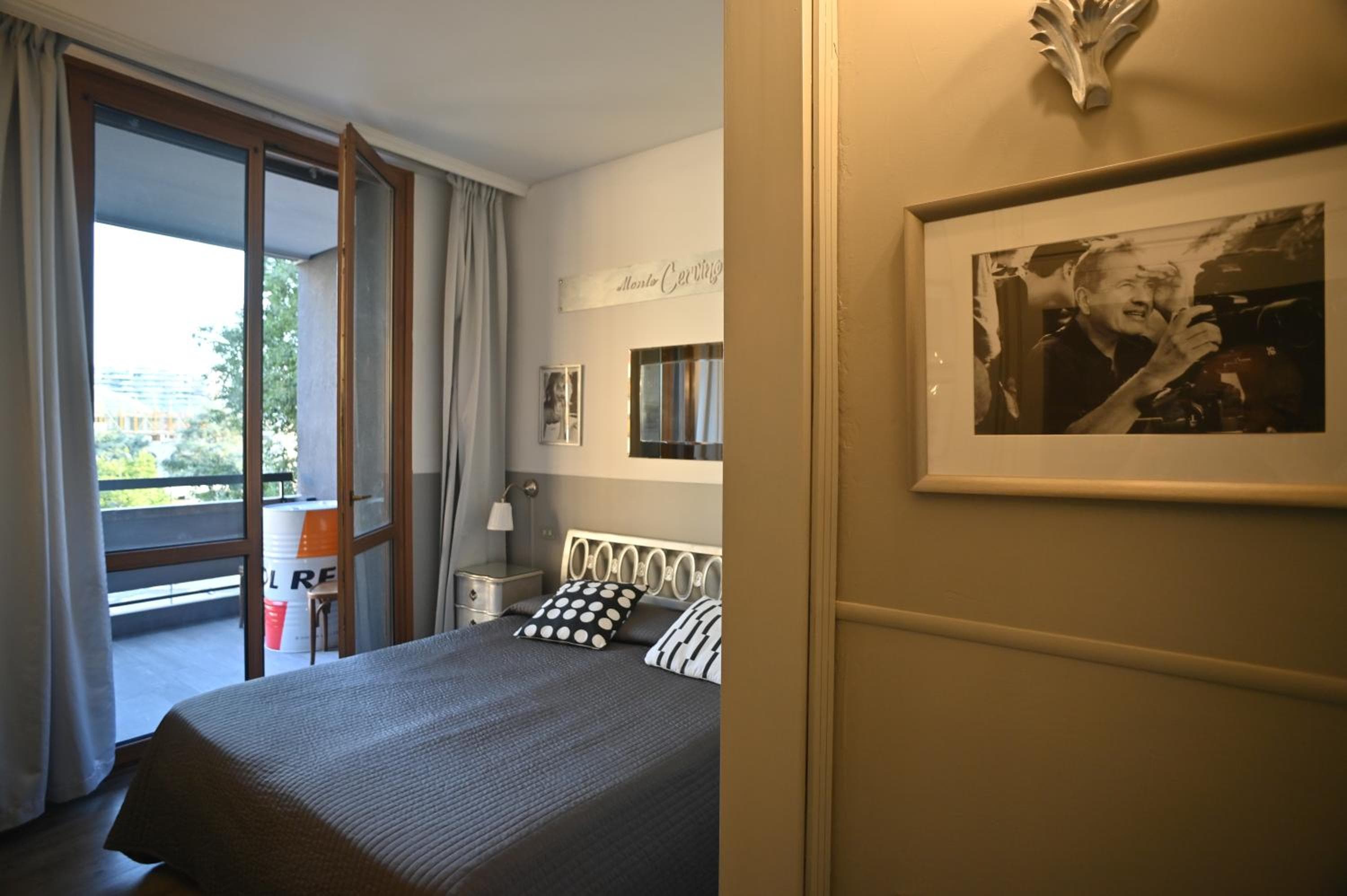 Admiral Hotel — 2