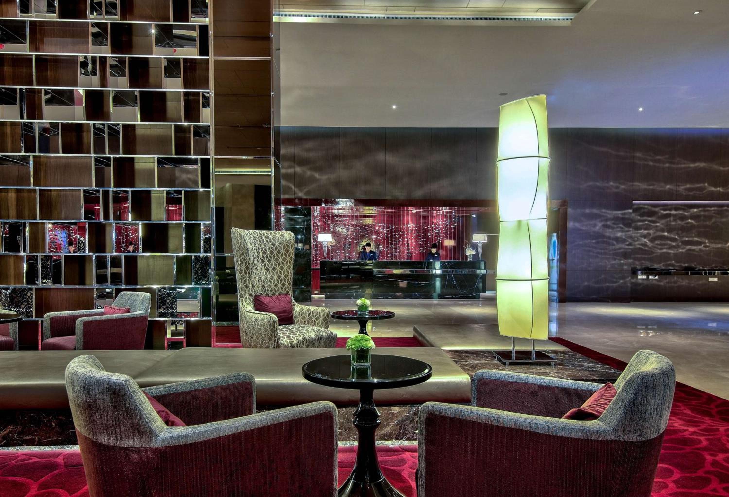 Radisson Blu Plaza Bangkok — 11