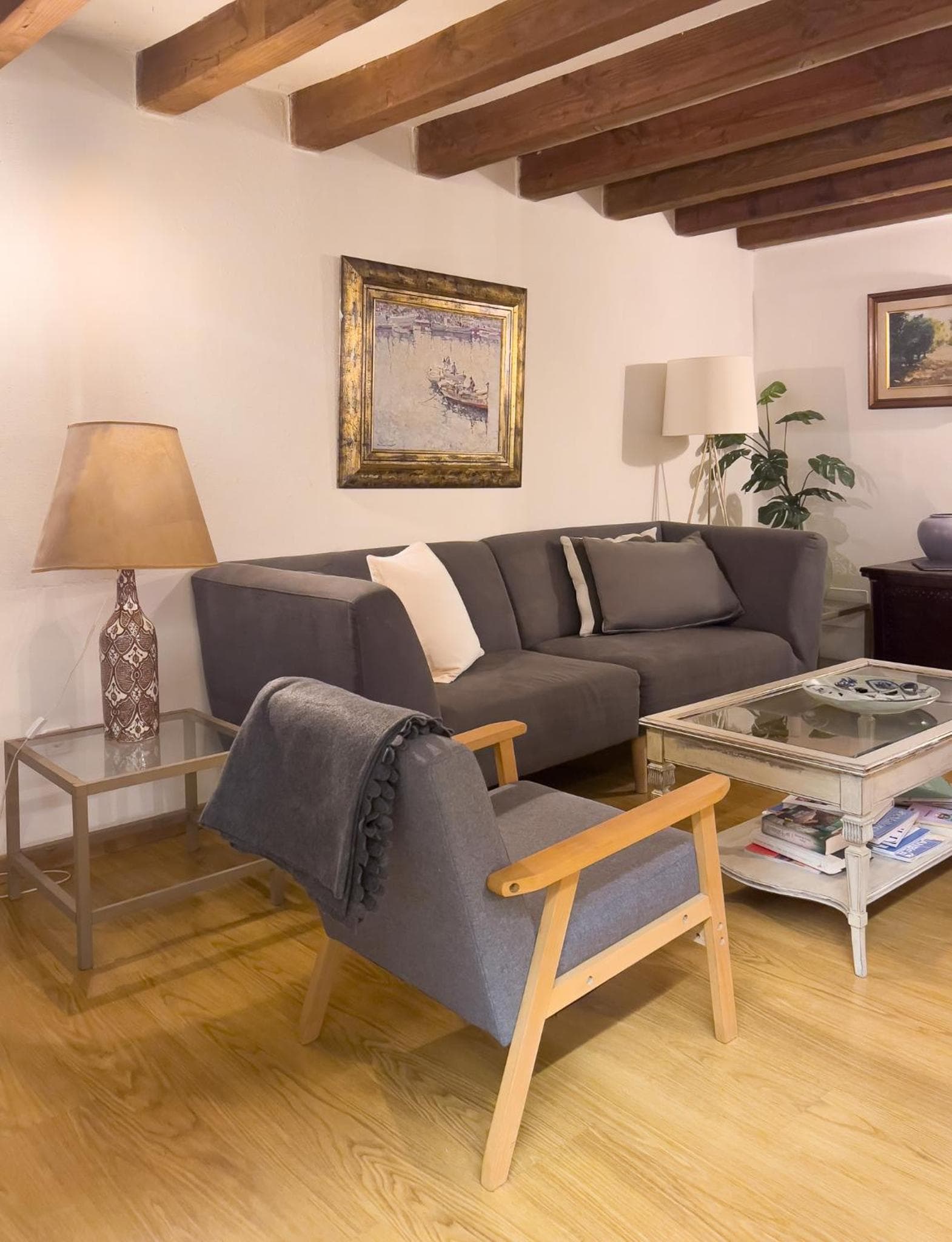 Ramón Llull House — 9