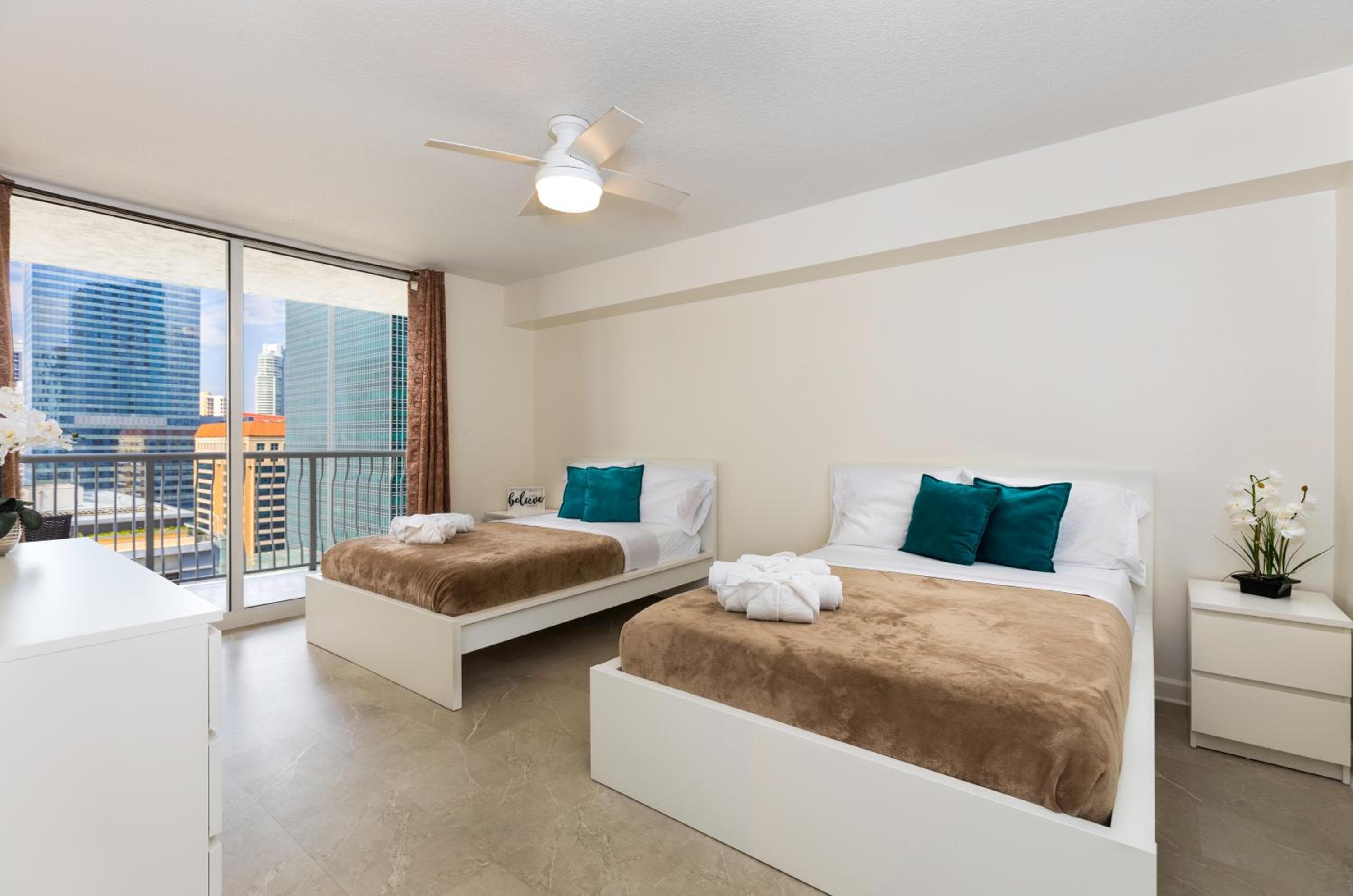 Elegante apartamento en Brickell — 7