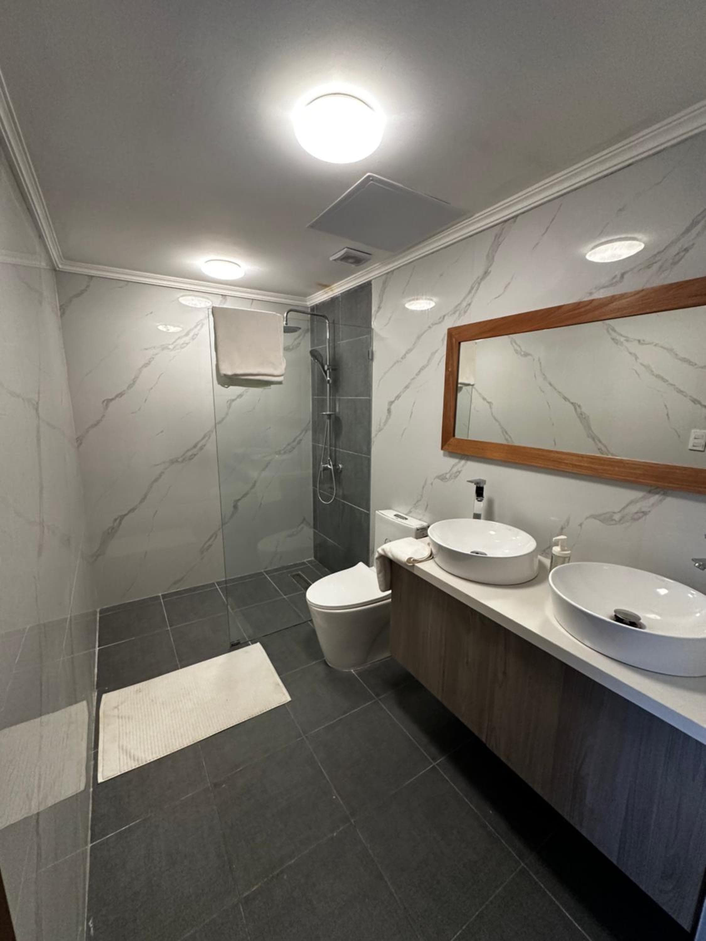 Gold Reef 101 - Exclusiv 2 BR mit Pool, Beach Shuttle und Tiefgarage — 6