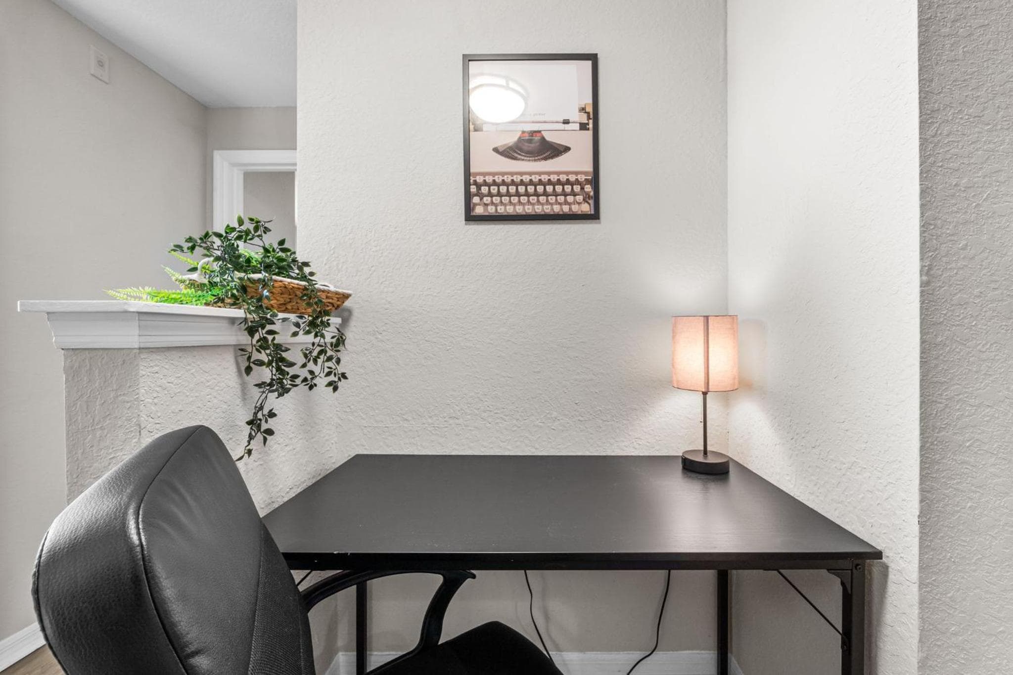 Modern 3BR2BA Pools, Gym Near Airport #5 — 22