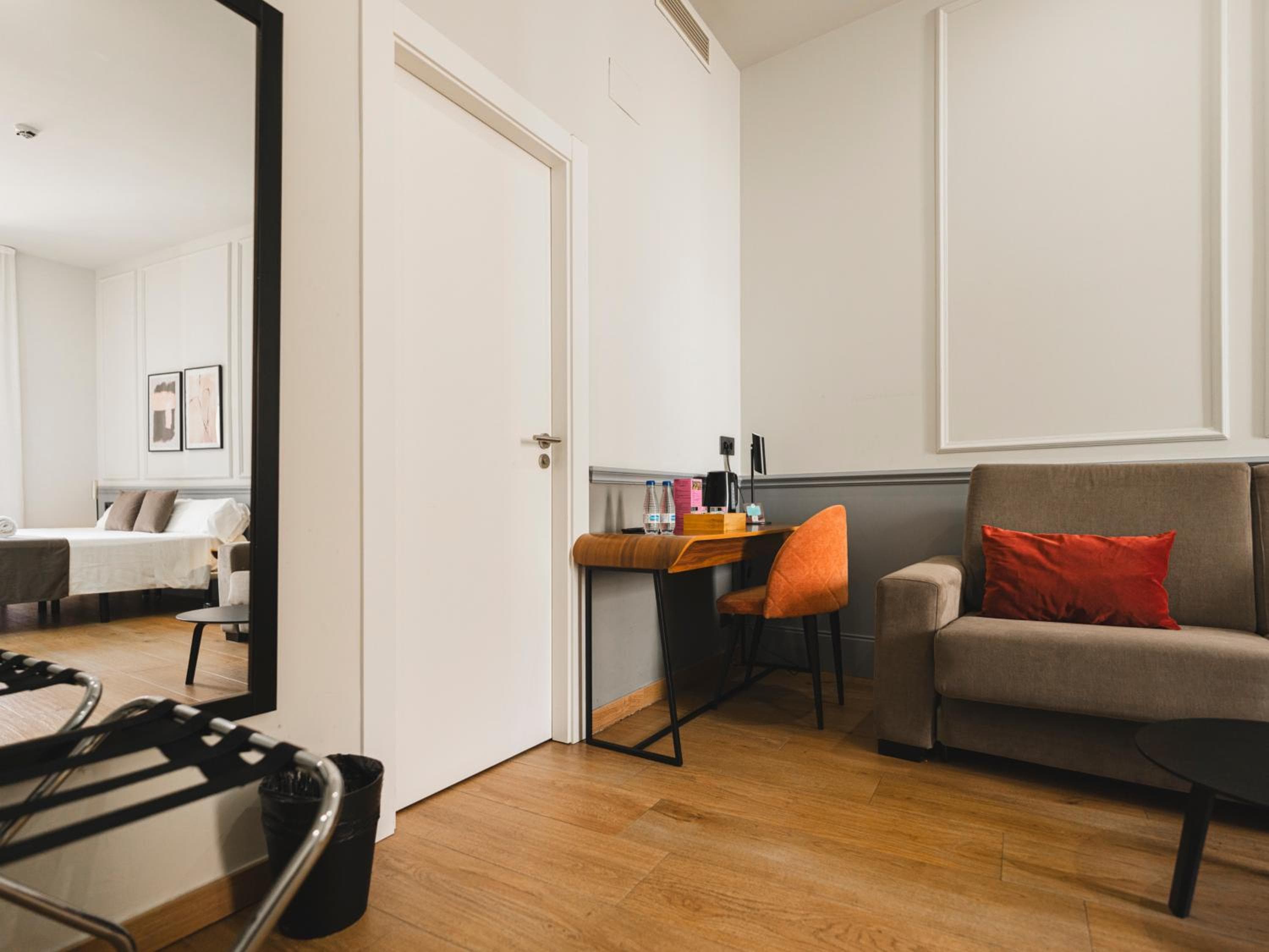 Alcazaba Premium Hotel — 4