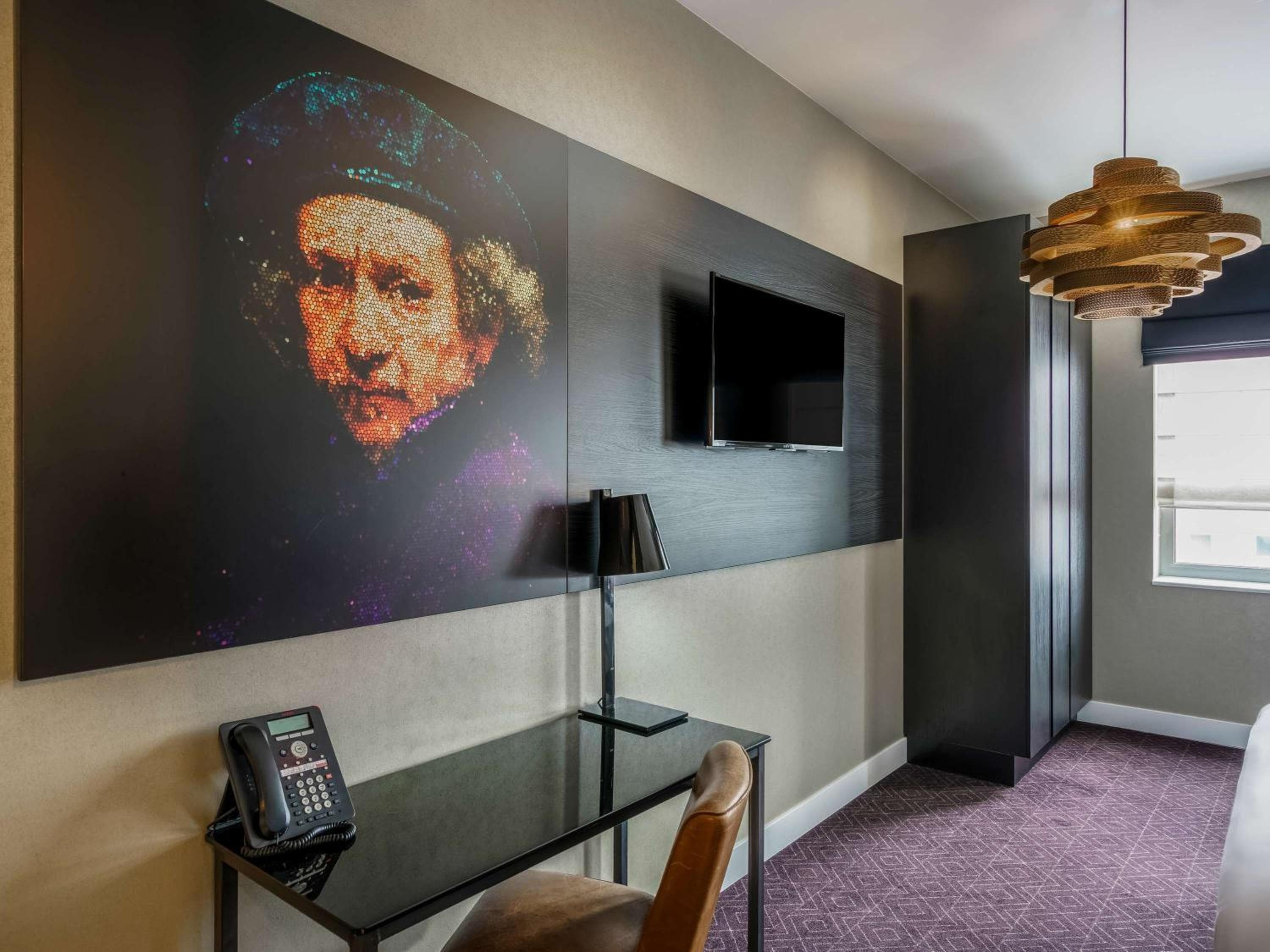 Mercure Amsterdam Sloterdijk Station — 27