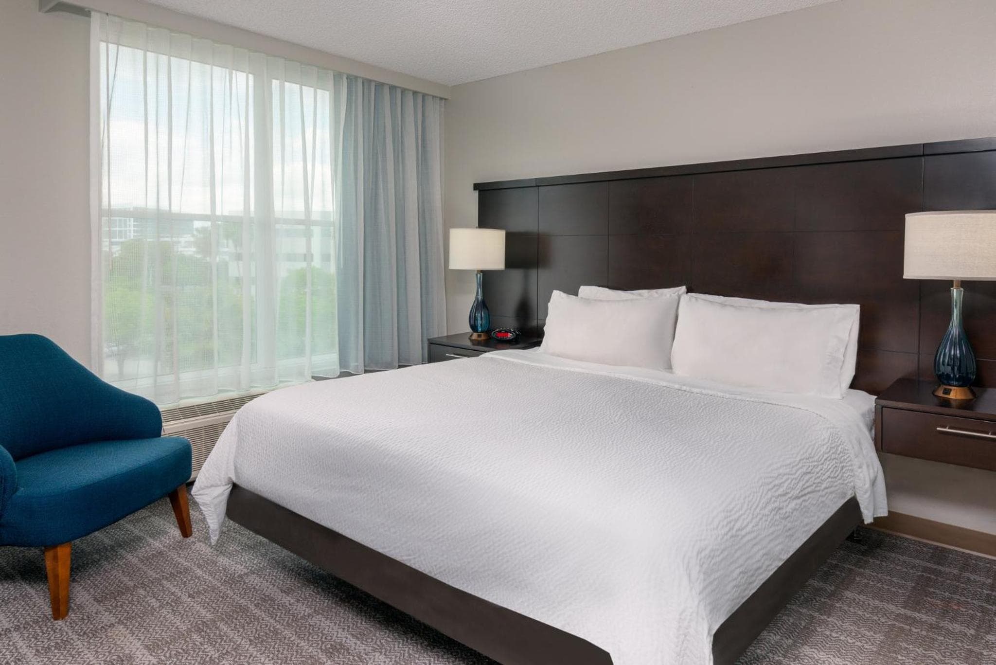 Staybridge Suites Miami Doral Area by IHG — 29