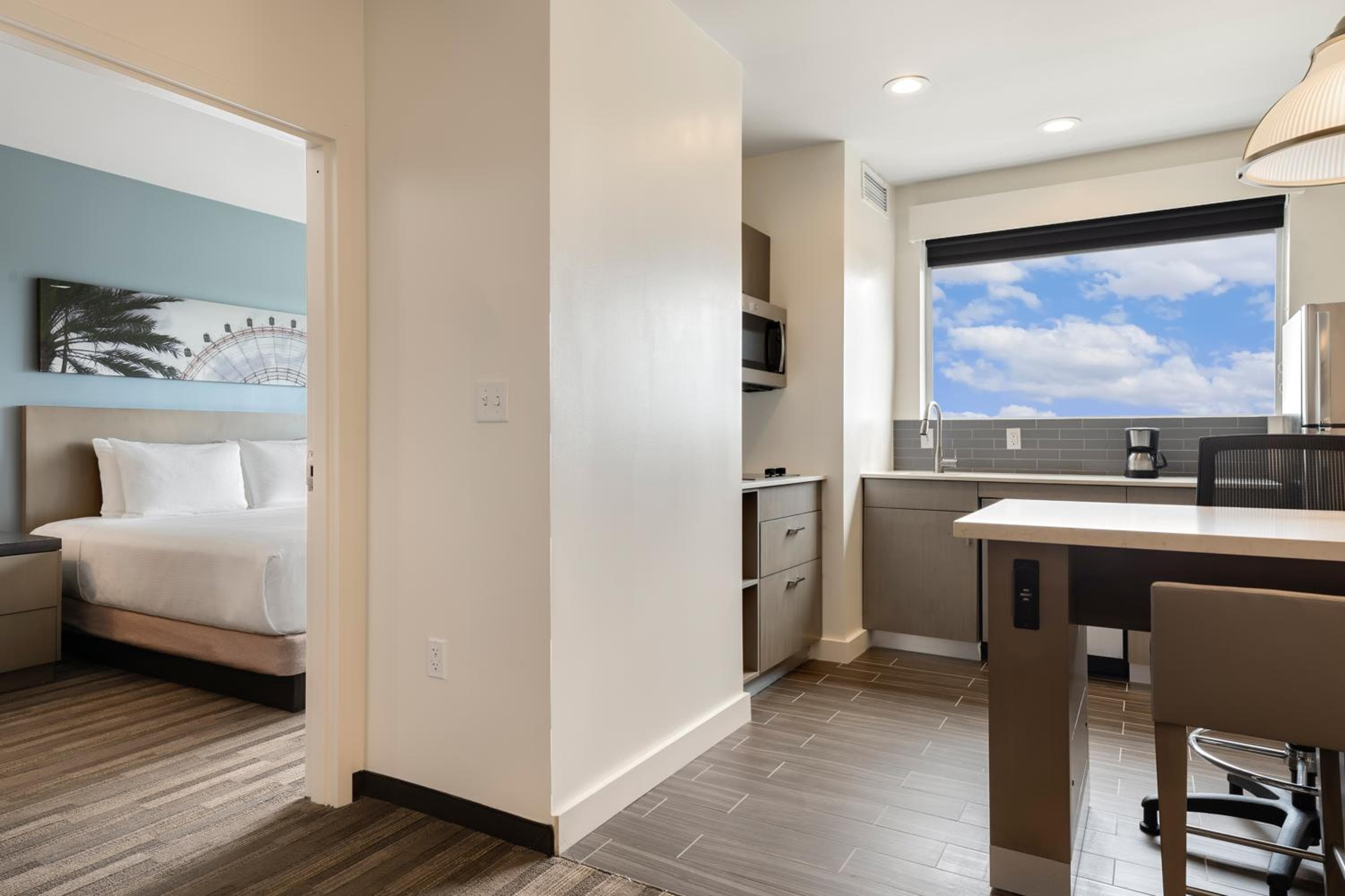 Hyatt House Orlando International Drive — 6