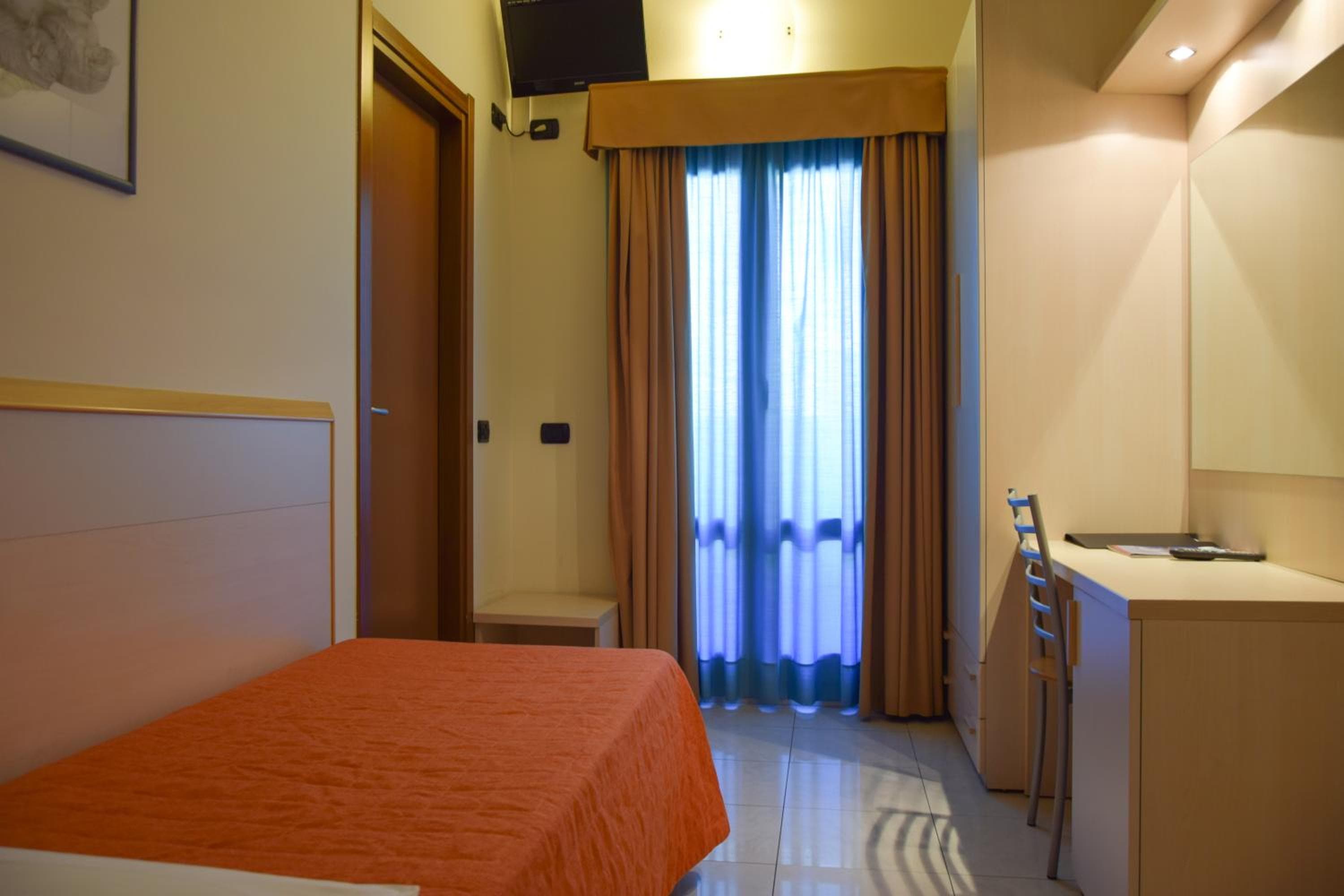 Hotel Losanna — 5