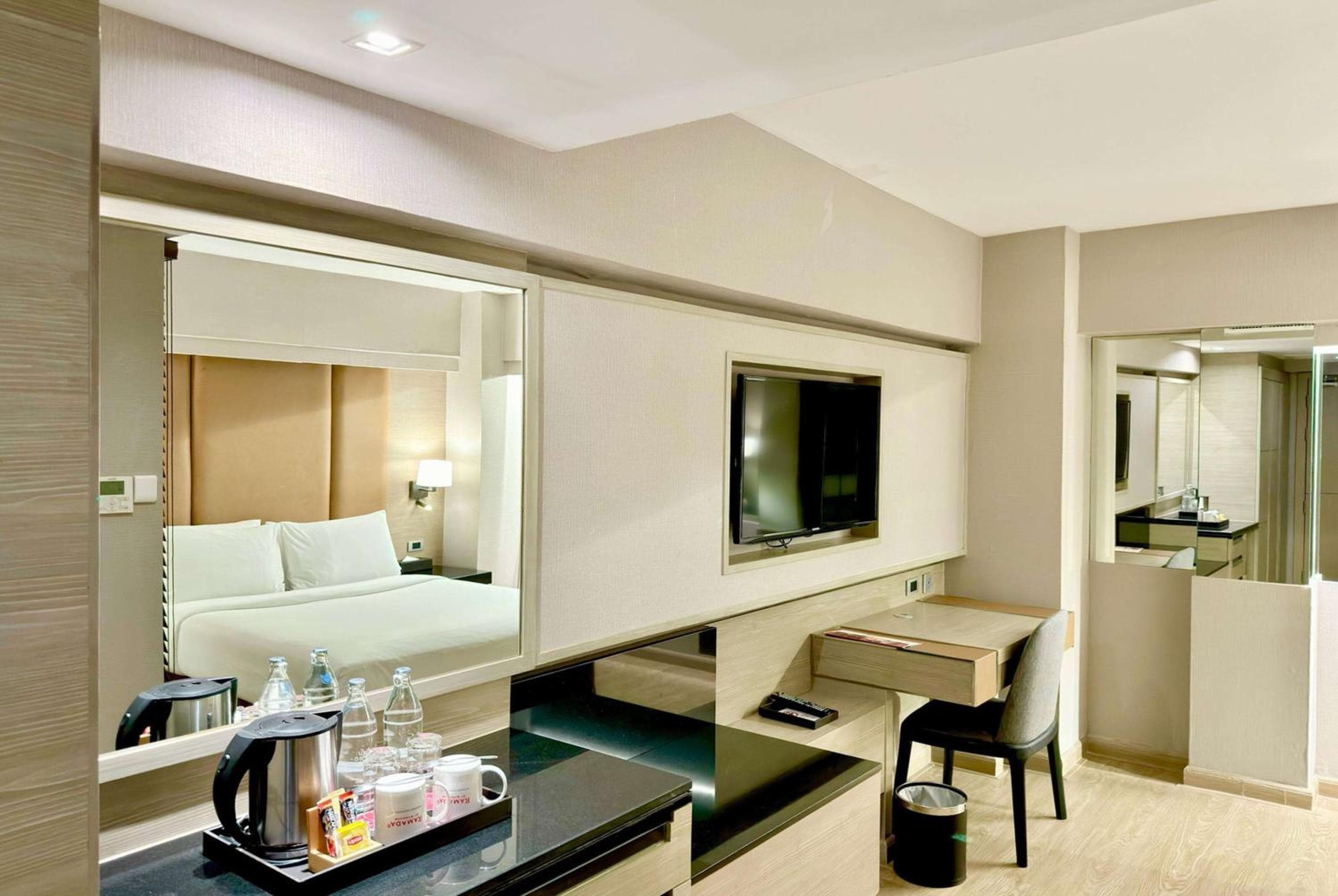 Ramada Graand Swiss Sukhumvit 11 — 26