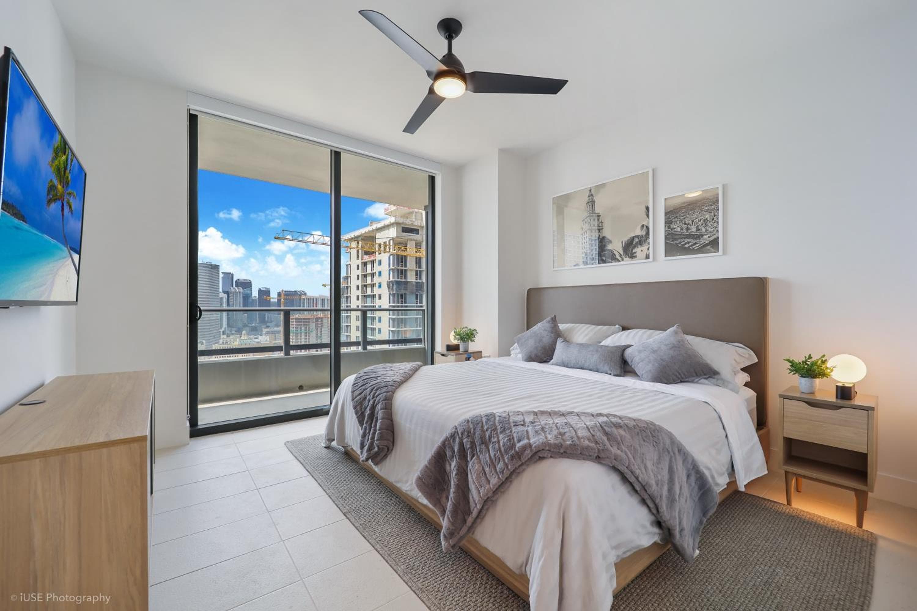 New unit 28th Floor with Unbeatable Bayside Views — 20