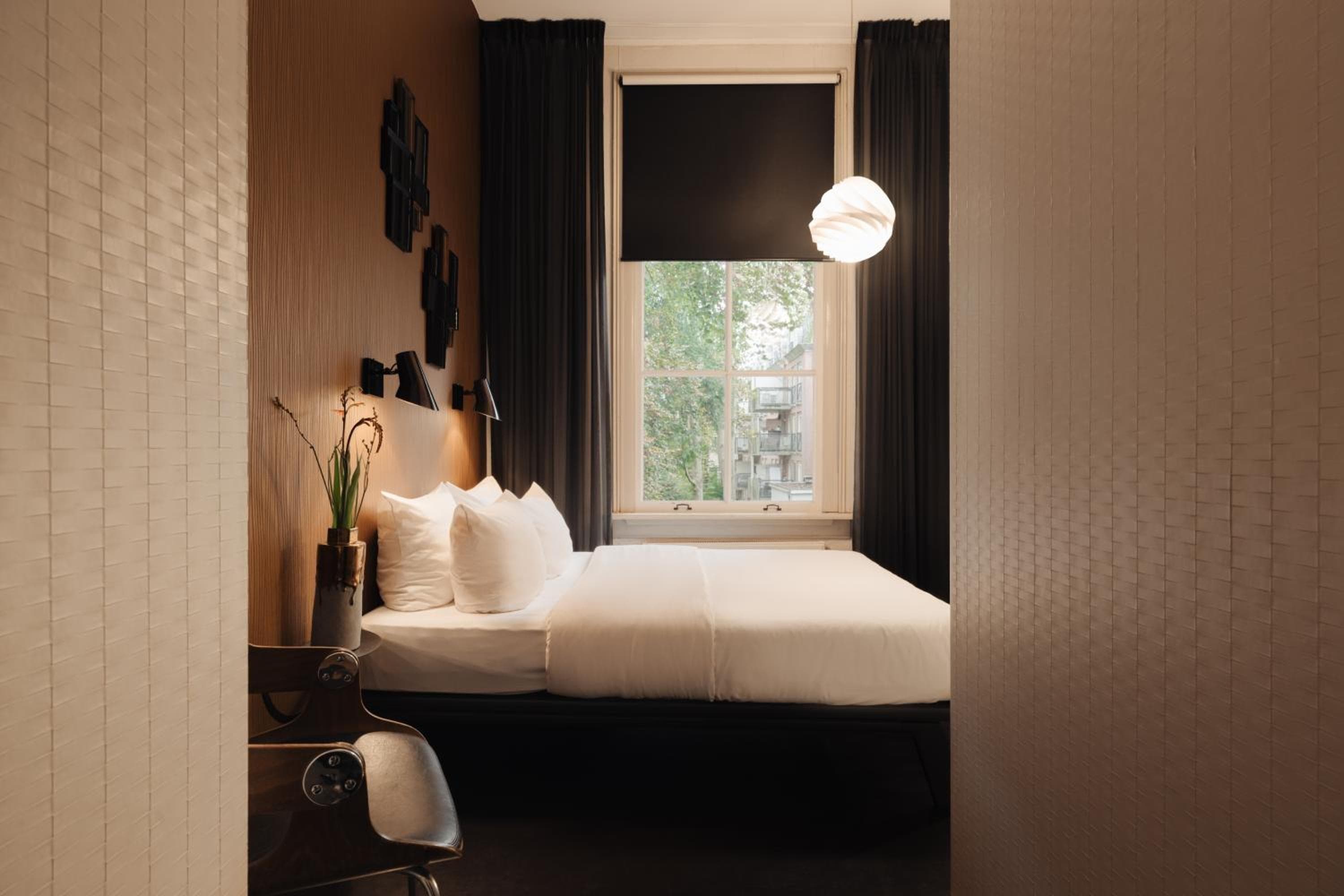Hotel V Frederiksplein — 18