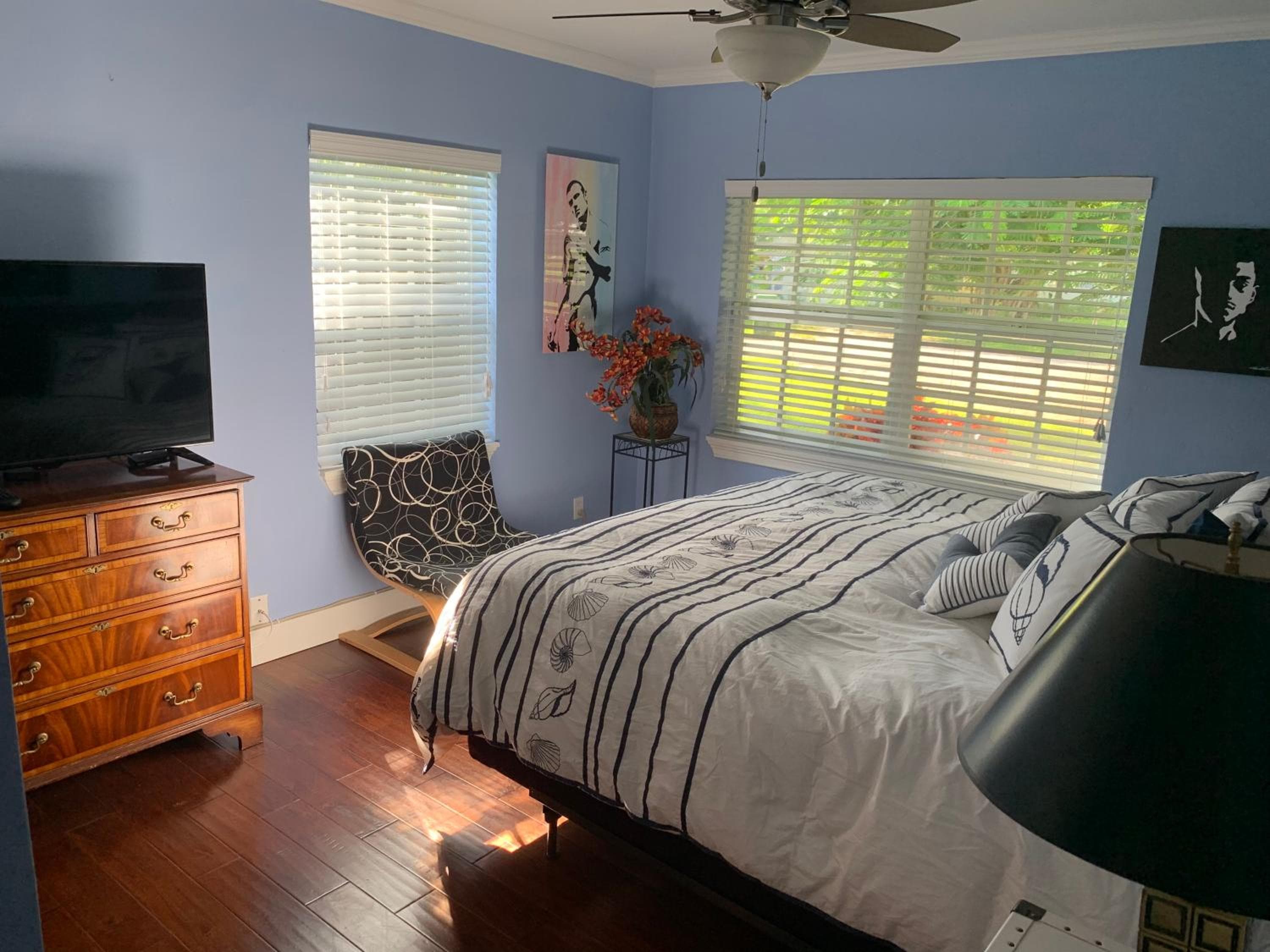 Wilton Manors A Men Only Guesthouse — 19