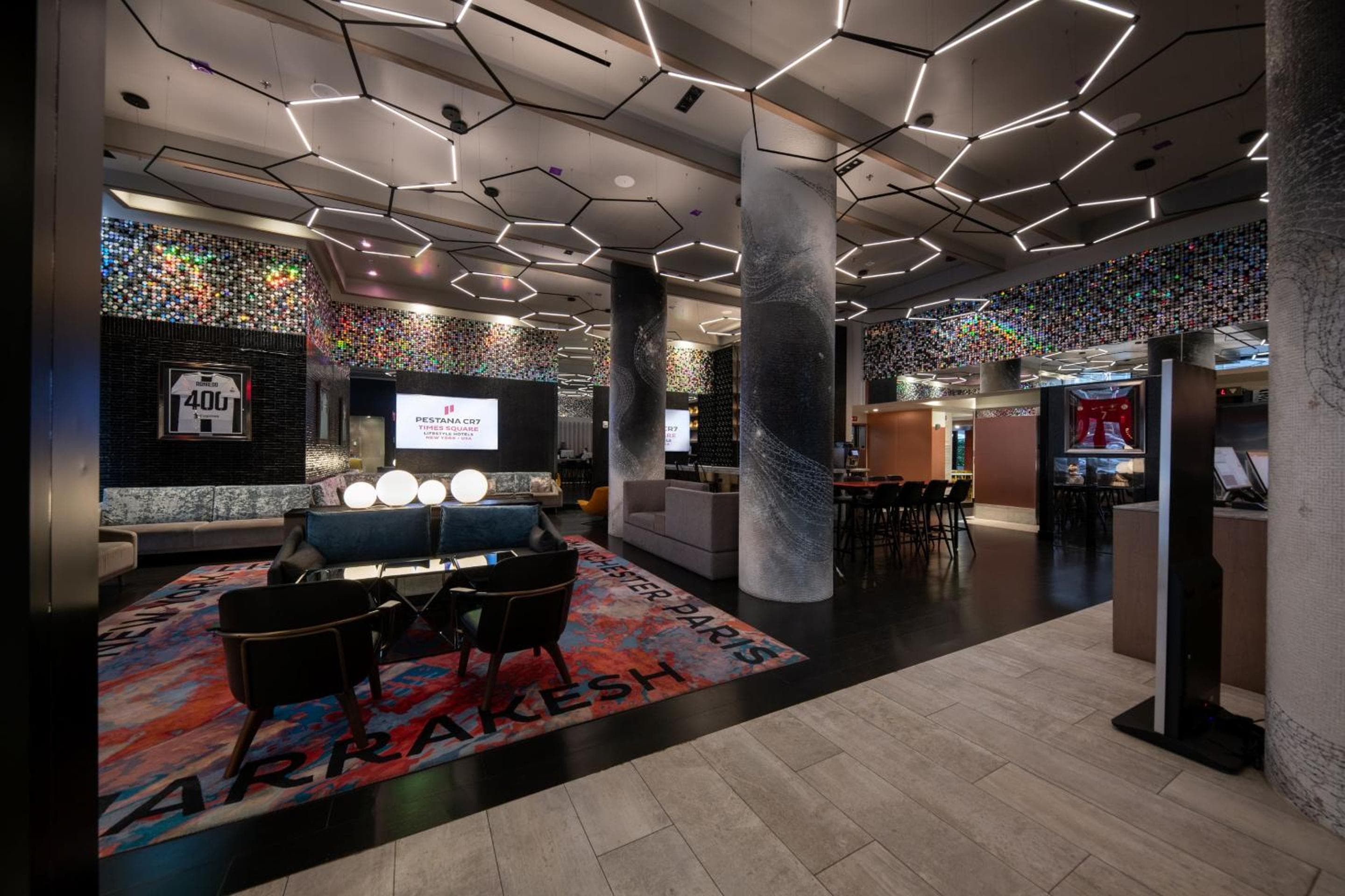 Pestana CR7 Times Square — 13