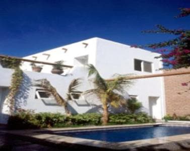 Los Milagros Hotel - Die Wunder Hotel — 5