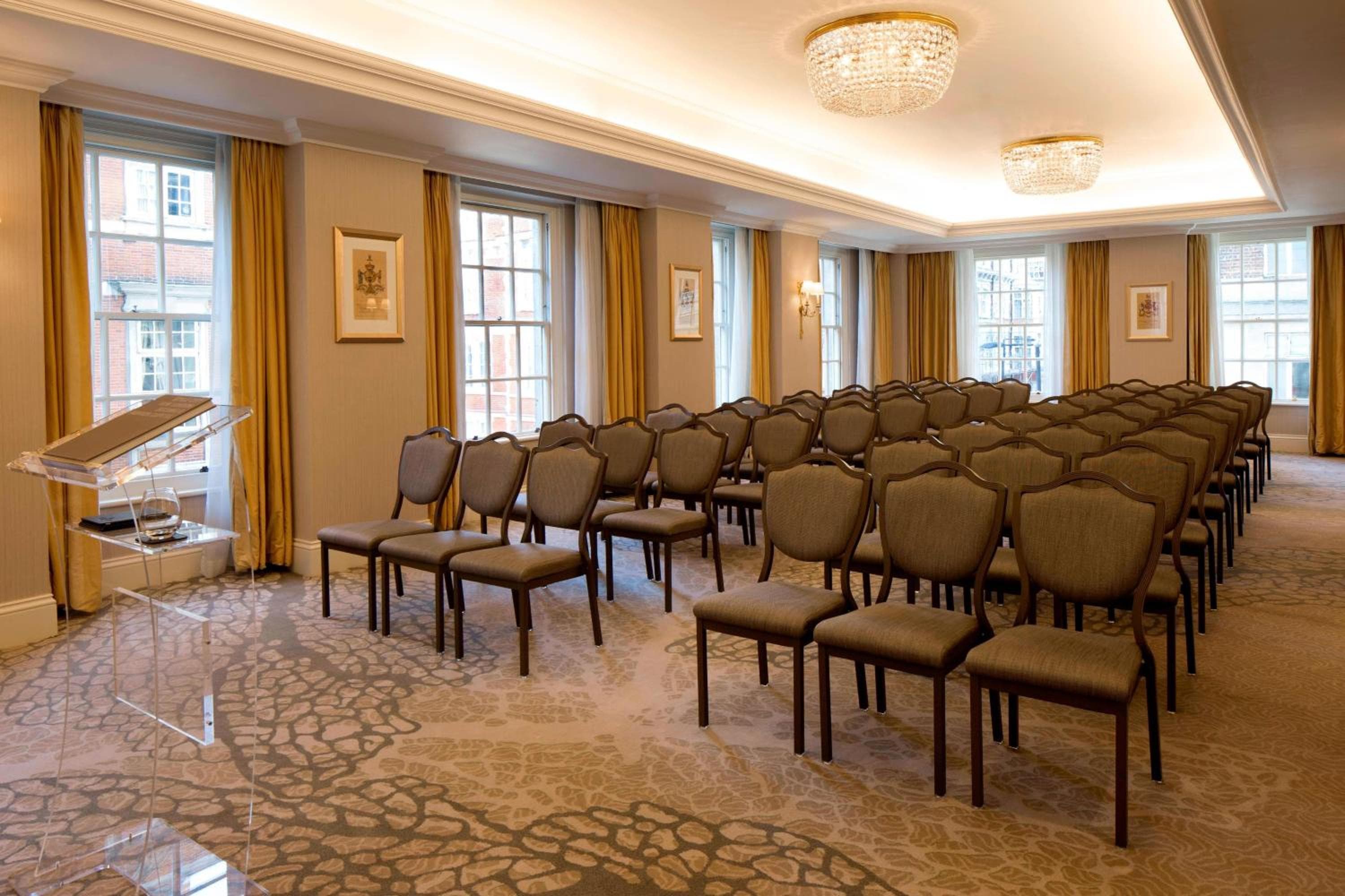 JW Marriott Grosvenor House London — 18