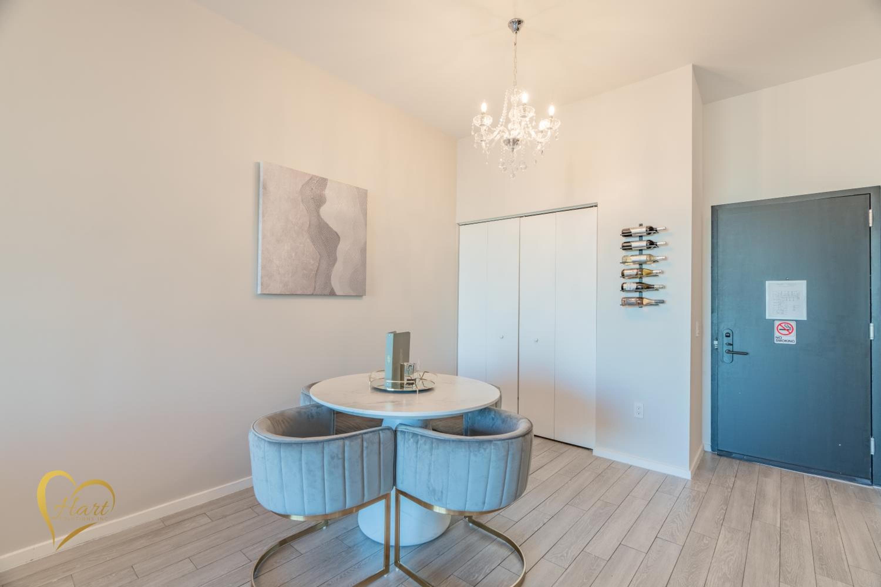 Lumiére Penthouse — 16