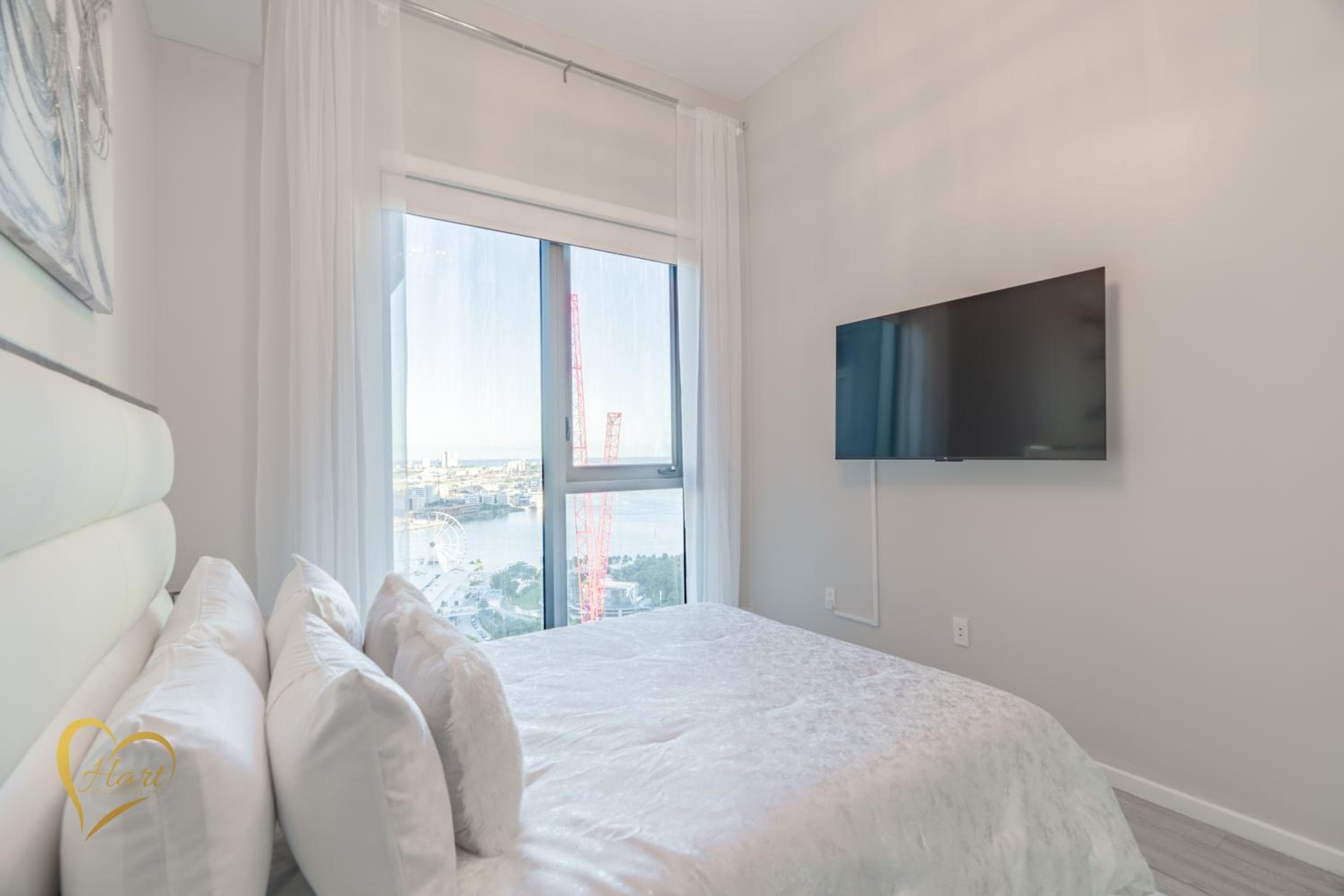 Lumiére Penthouse — 8