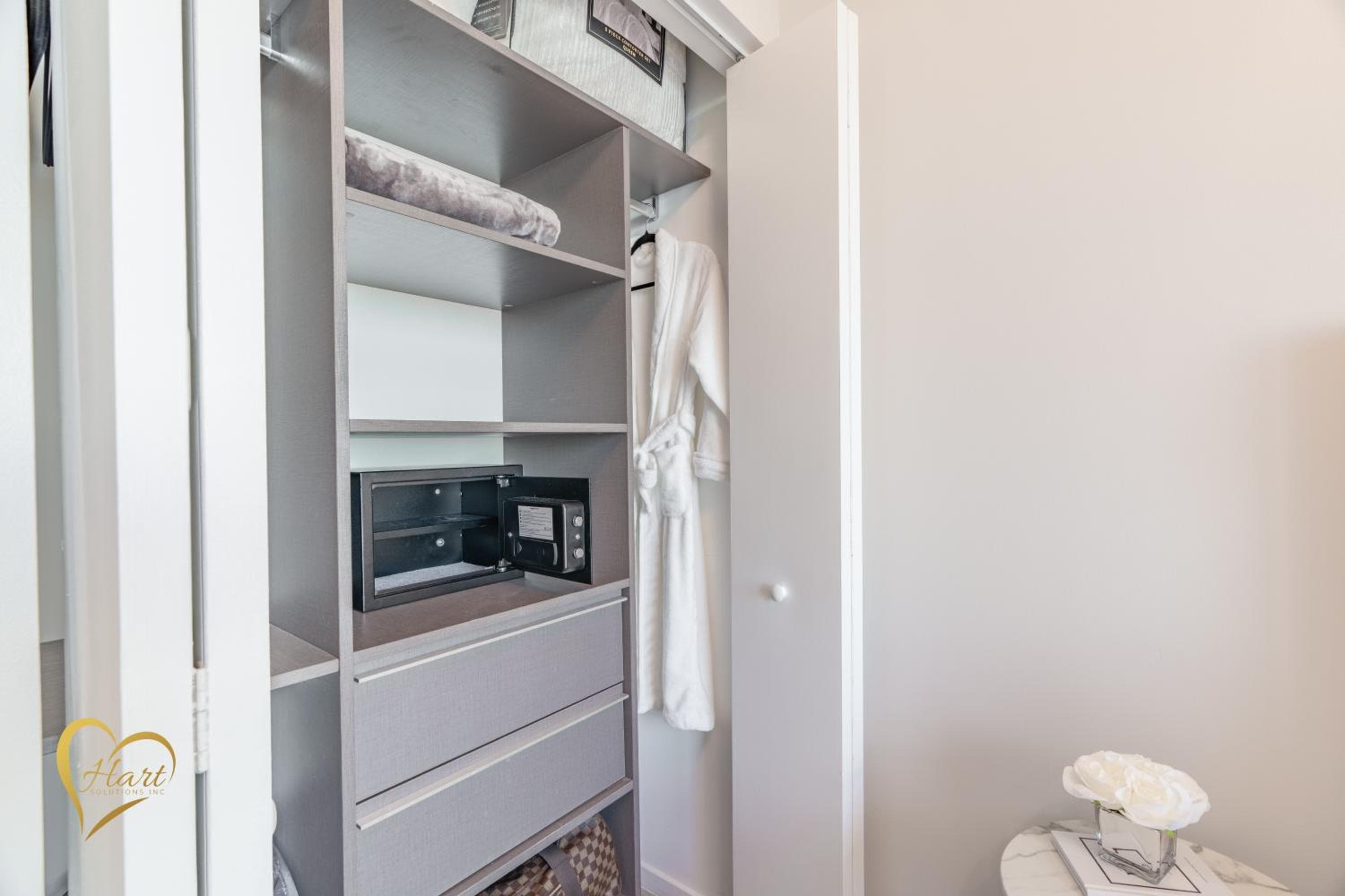 Lumiére Penthouse — 17