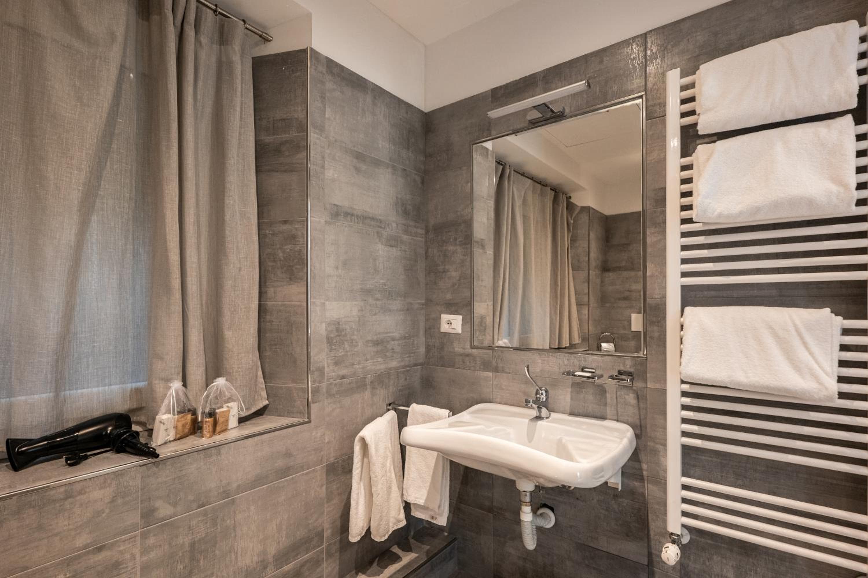 Ai Suma Hotel — 27