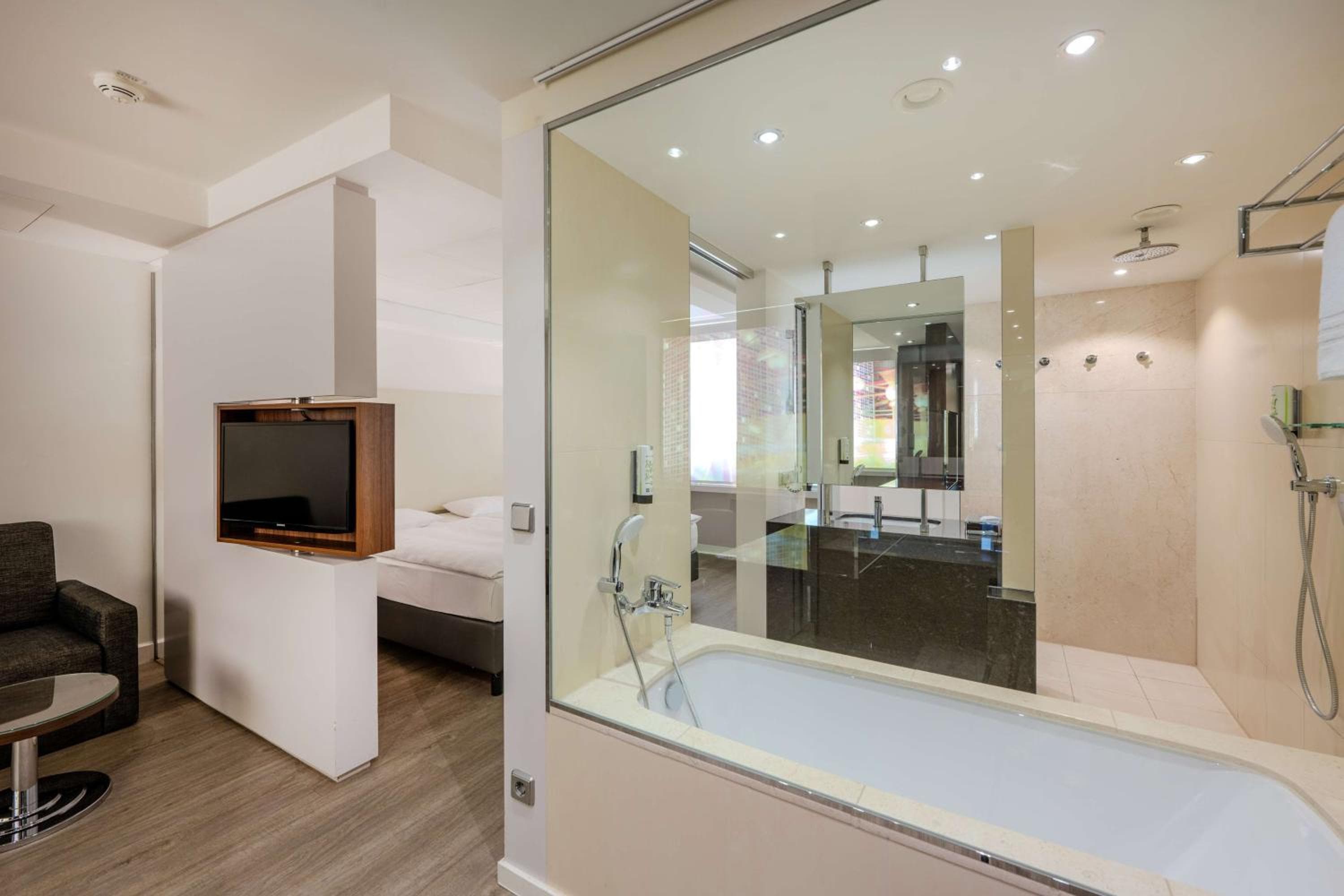 Park Inn by Radisson Berlin Alexanderplatz hotel, Alexanderplatz 7, Berlin, Germany — photo 38