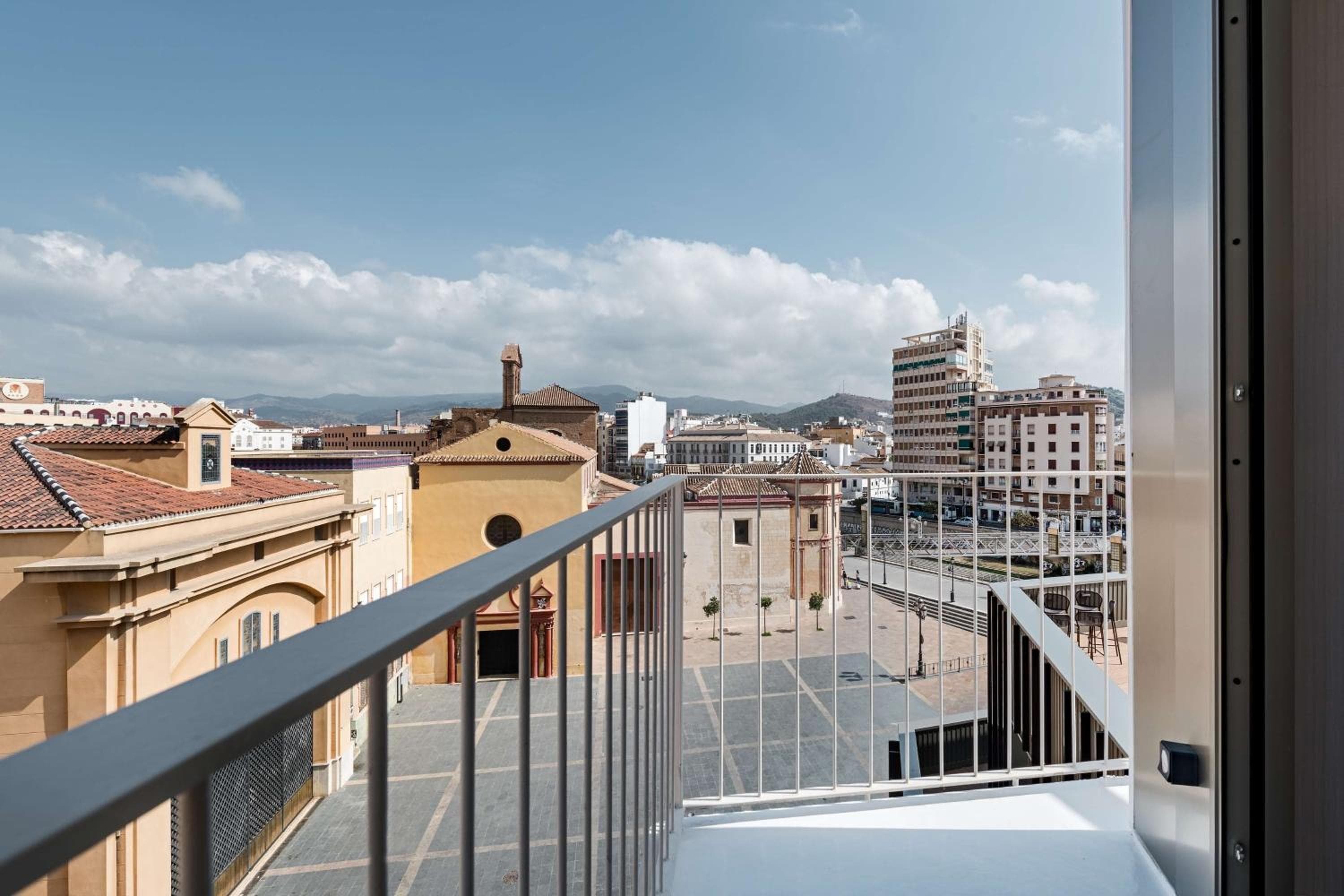 NH Málaga — 9