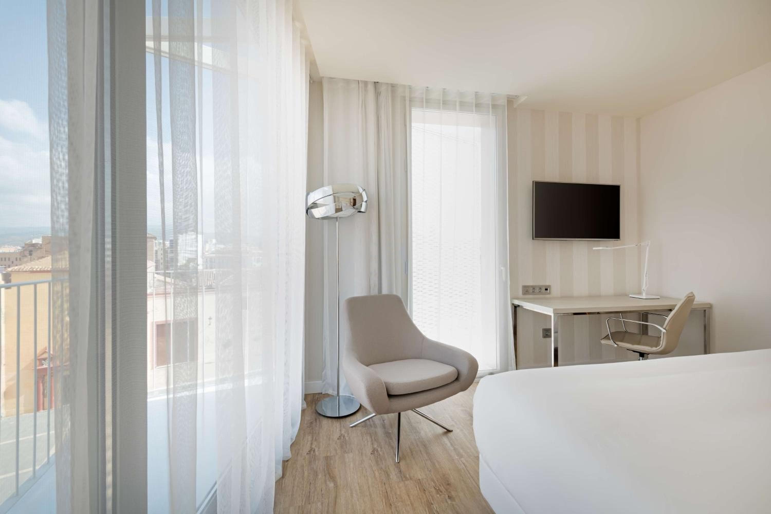 NH Malaga — 21