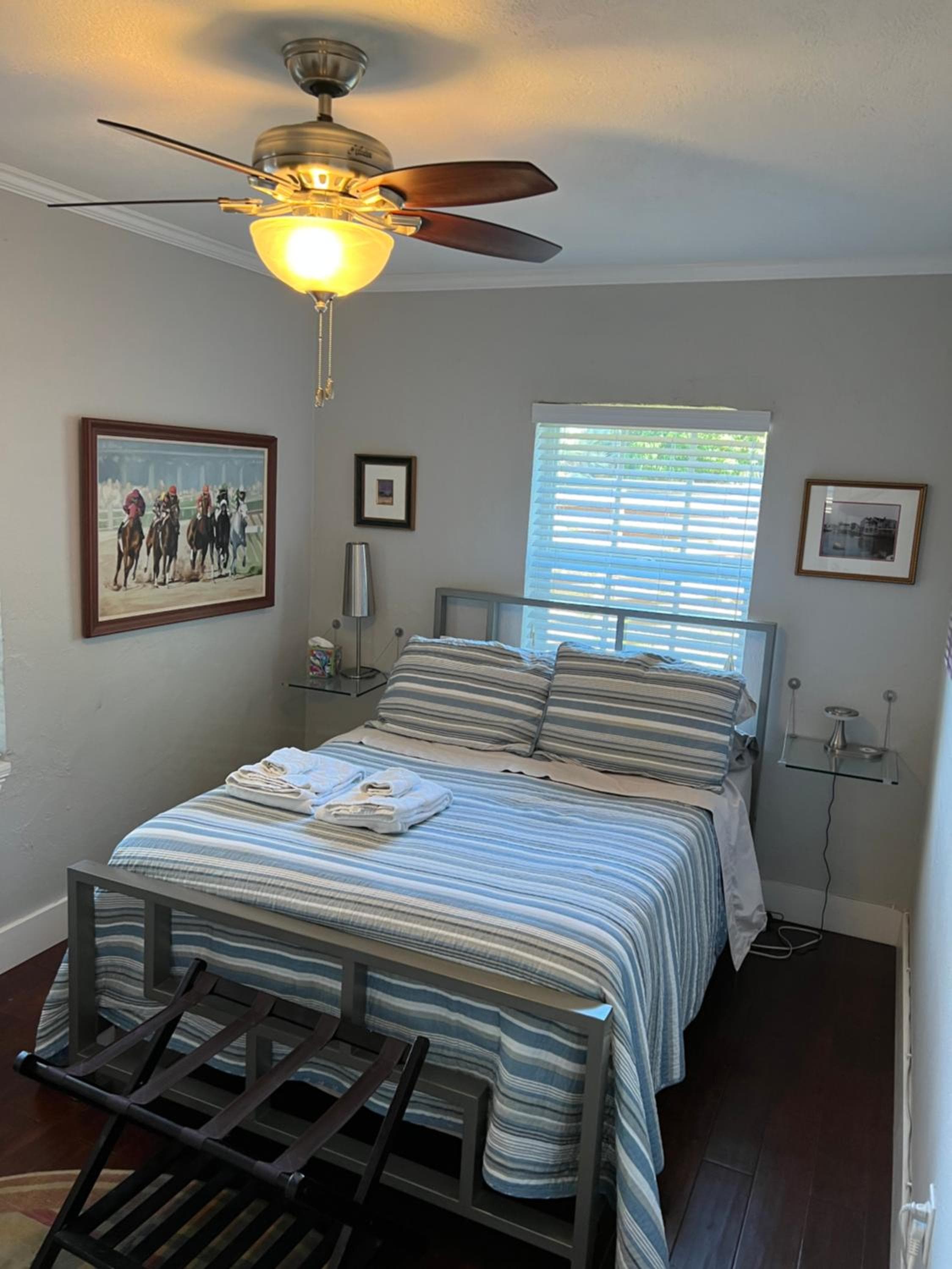Wilton Manors A Men Only Guesthouse — 29