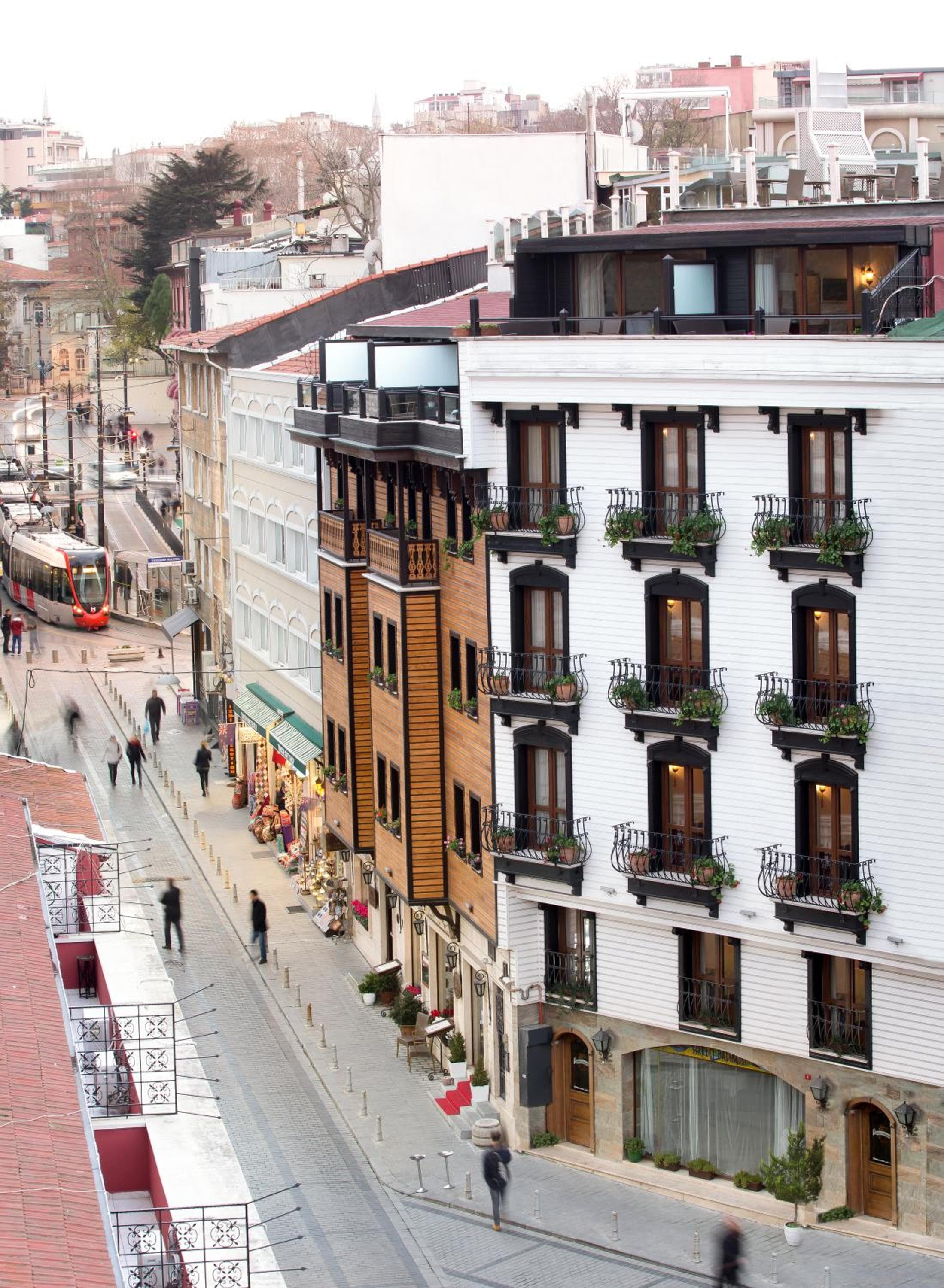 Palazzo Sirkeci — 1