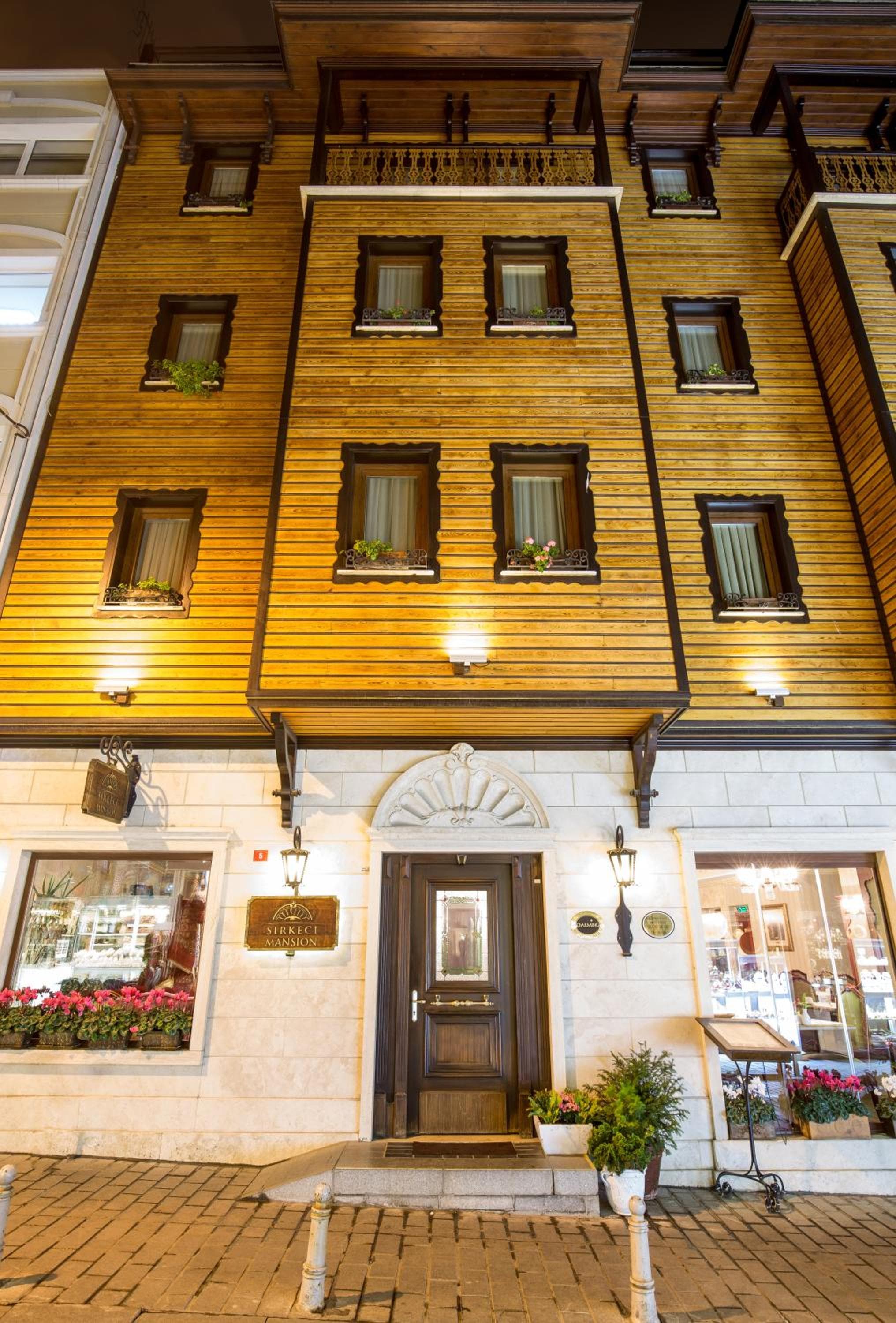 Sirkeci Mansion — 30