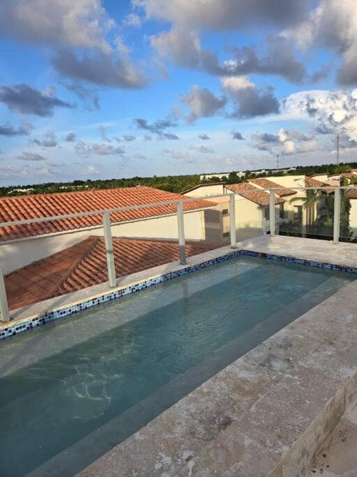 Penthouse Moderno, playa privada — 26