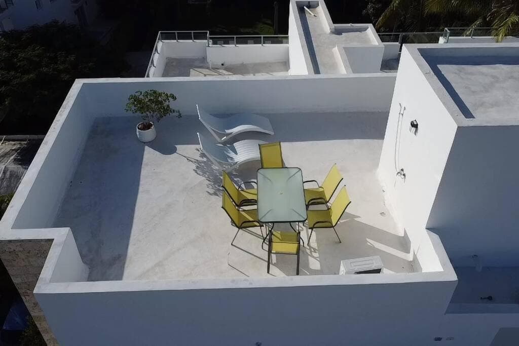 Penthouse Moderno, playa privada — 2