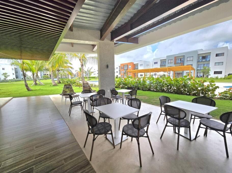 Moderno, Luminoso, Piscina, Playa cerca — 7