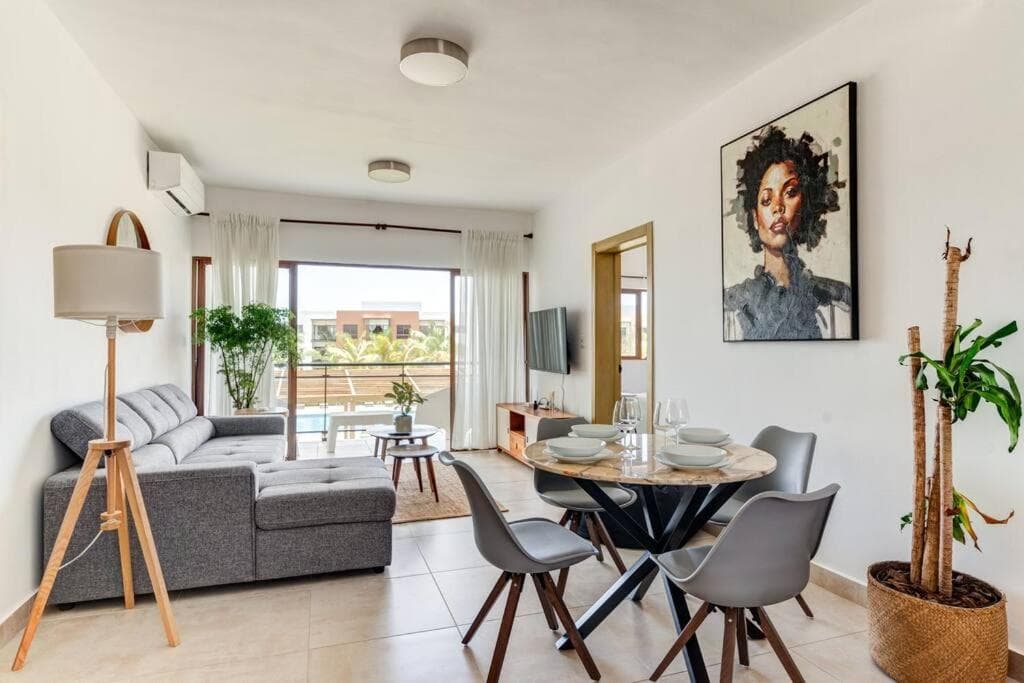 Moderno, Luminoso, Piscina, Playa cerca — 28