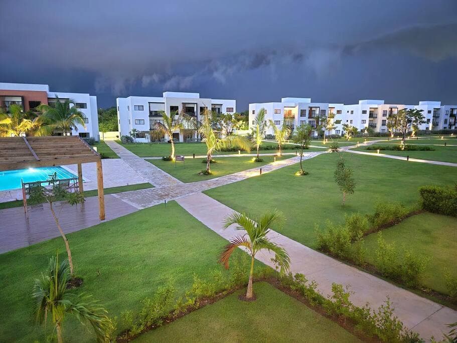Moderno, Luminoso, Piscina, Playa cerca — 29