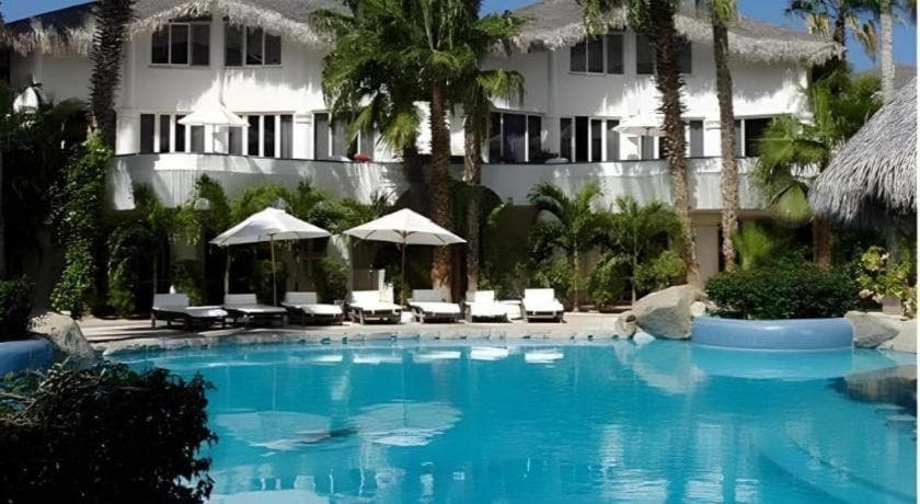 Club Cascadas de Baja — 21