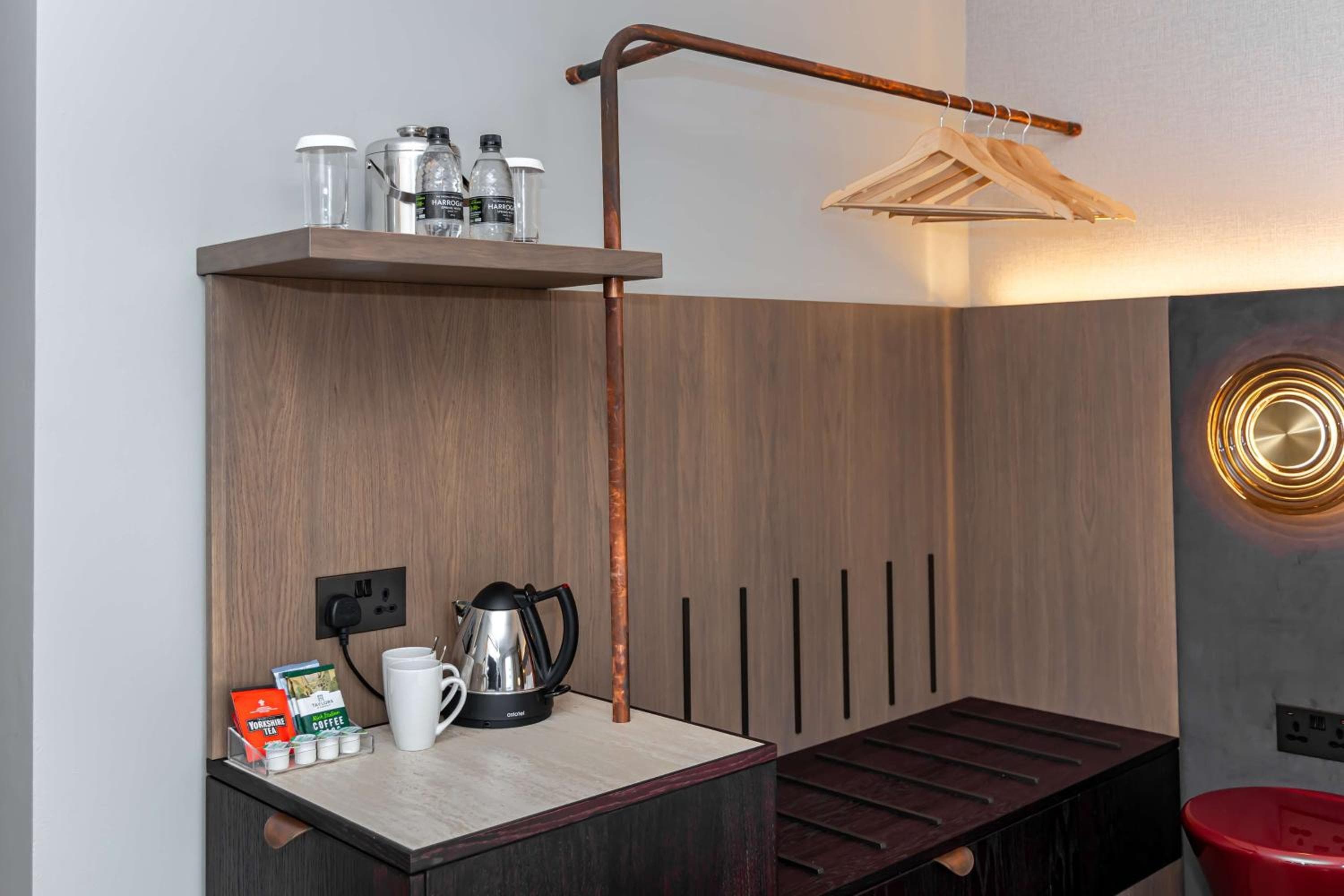 DoubleTree by Hilton Hotel London - Tower of London — 25